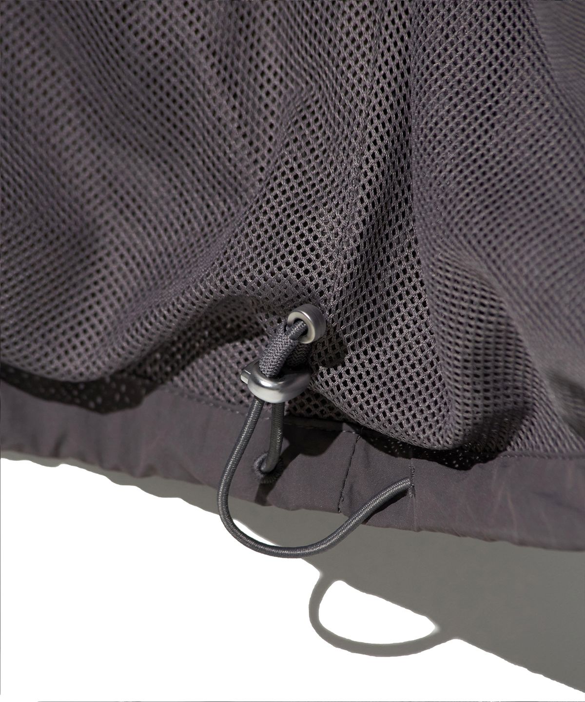 크리틱(CRITIC) GLOSSY HOOD VEST LIGHT GREY