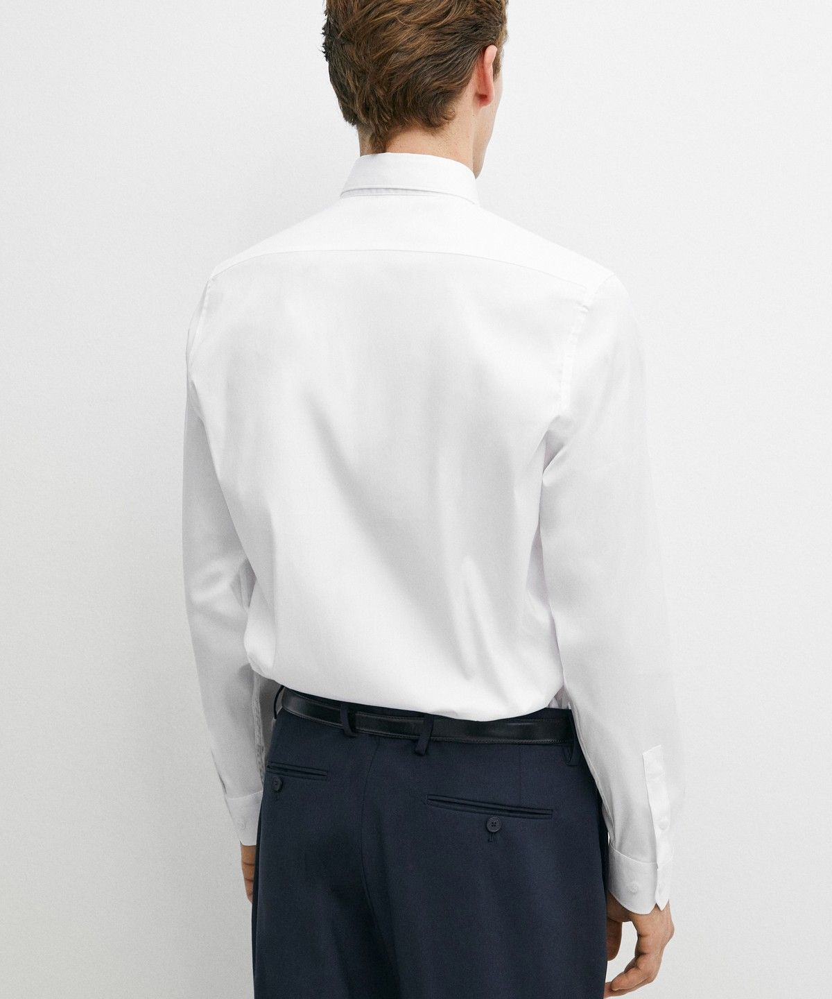 마시모두띠(MASSIMO DUTTI) 슬림핏 스트레치 셔츠