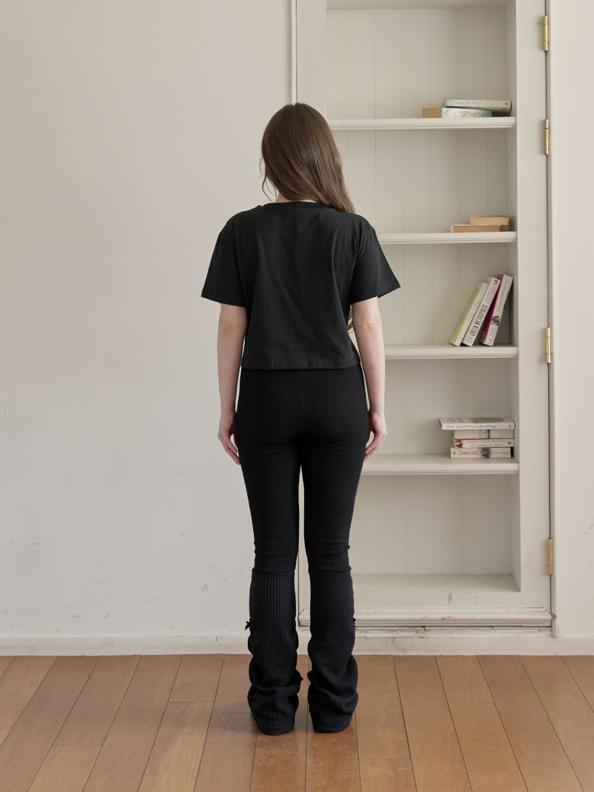 미에르꼴레스(MIERCOLES) MR CROP T-SHIRT [black/pink]