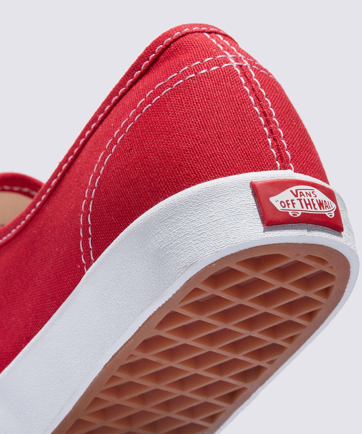 반스(VANS) 어센틱 로우프로 - 레드 / VN000D76RED1