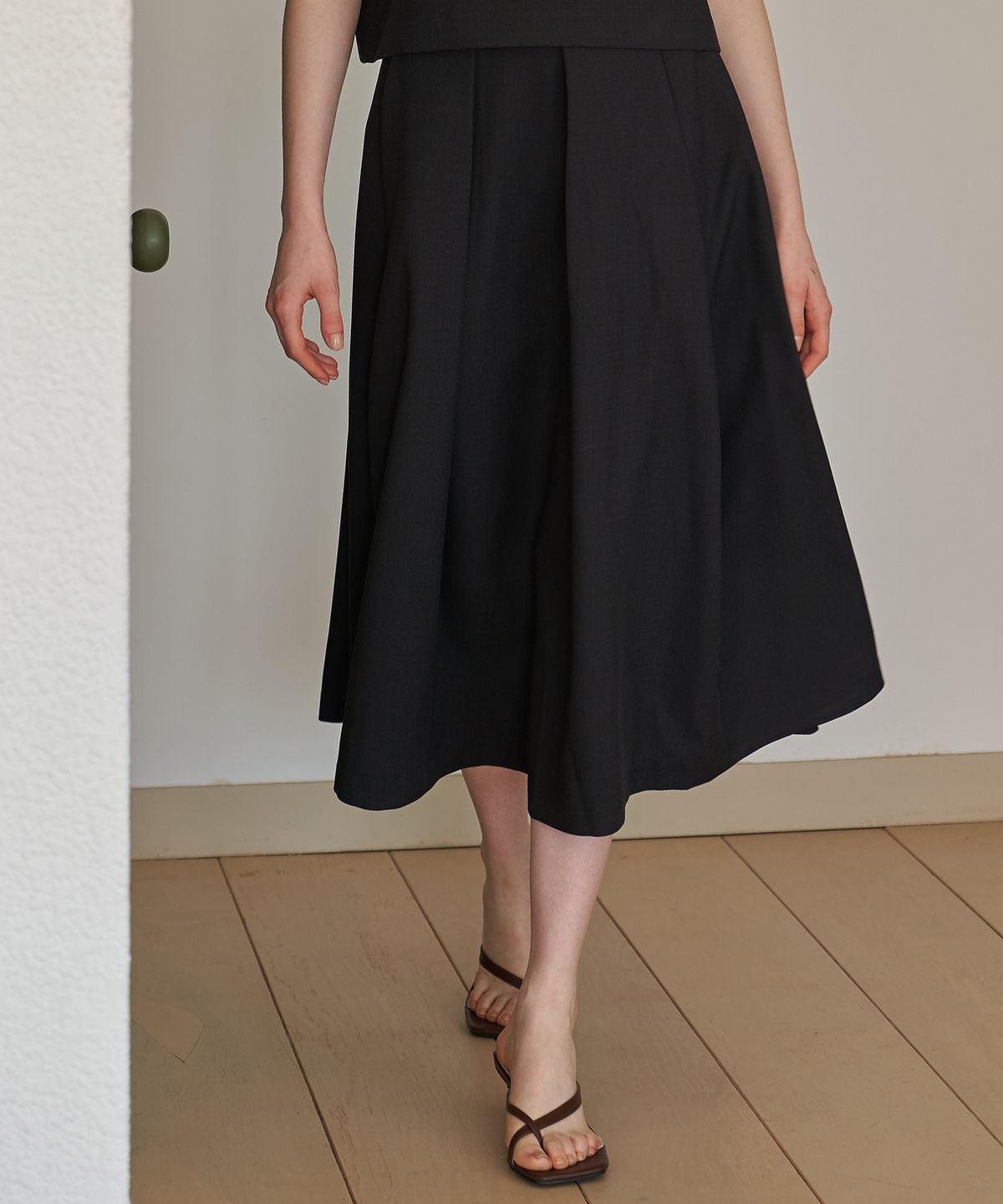 플로브(FLOVE) BLOOM FLARE SKIRT (BK)