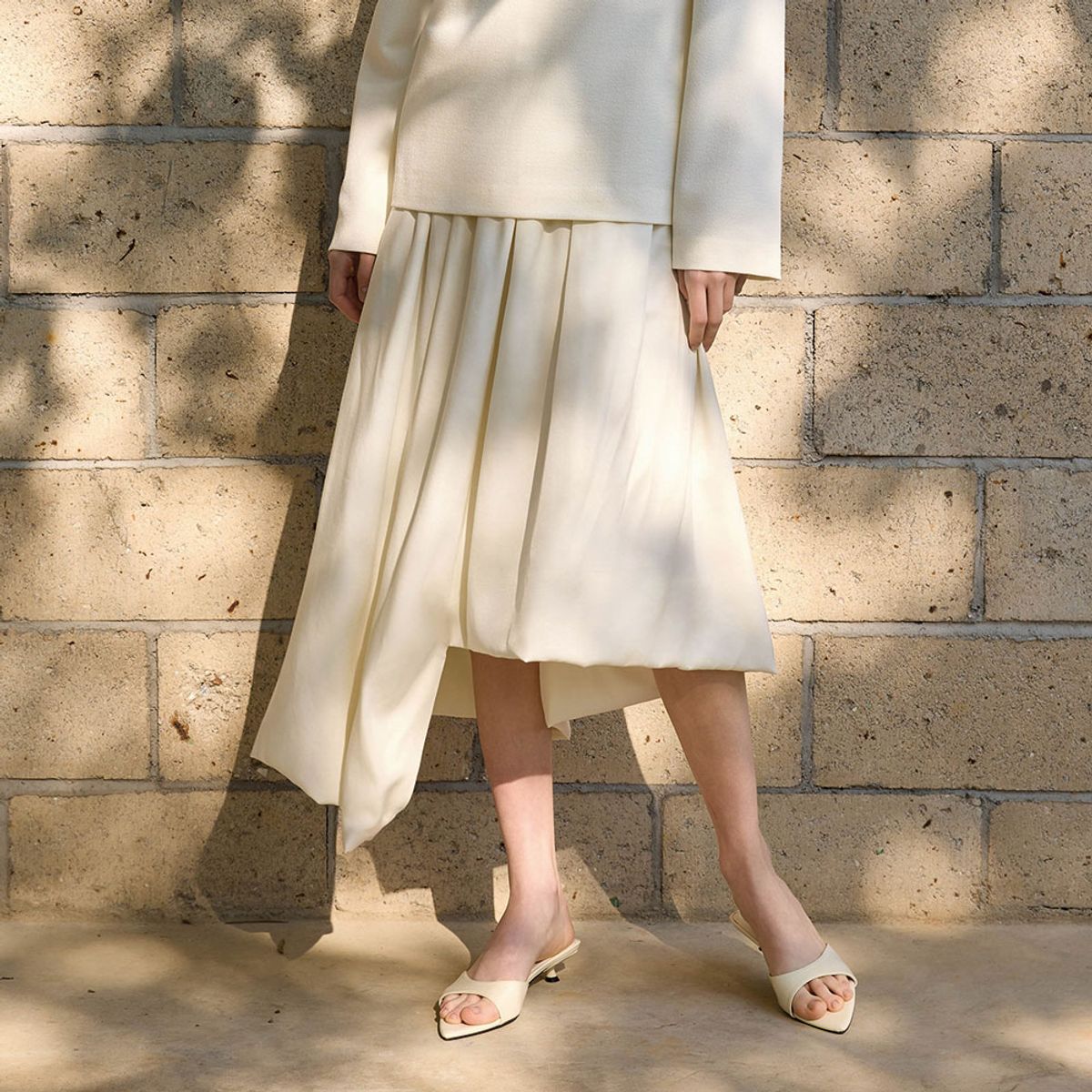 와이와이아이엠(YYIAM) YY_Gentle style unique skirt