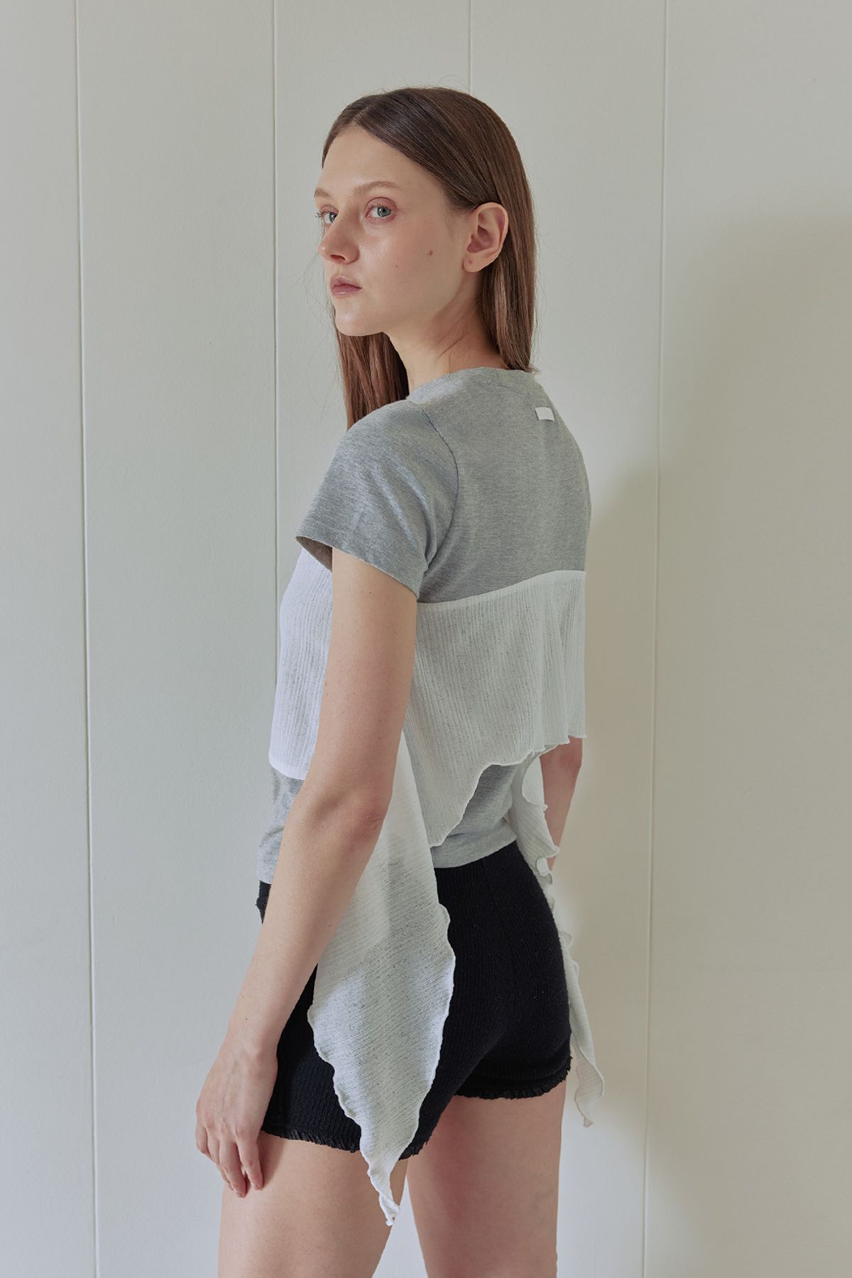 애프터아워즈(AFTERHOURS) BUTTERFLY KNOTTED HALF-TOP (MELANGE GREY)