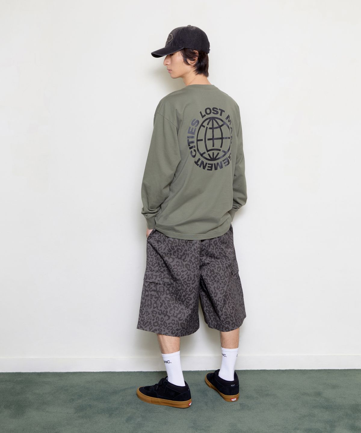 엘엠씨(LMC) WIDE CARGO SHORTS beige