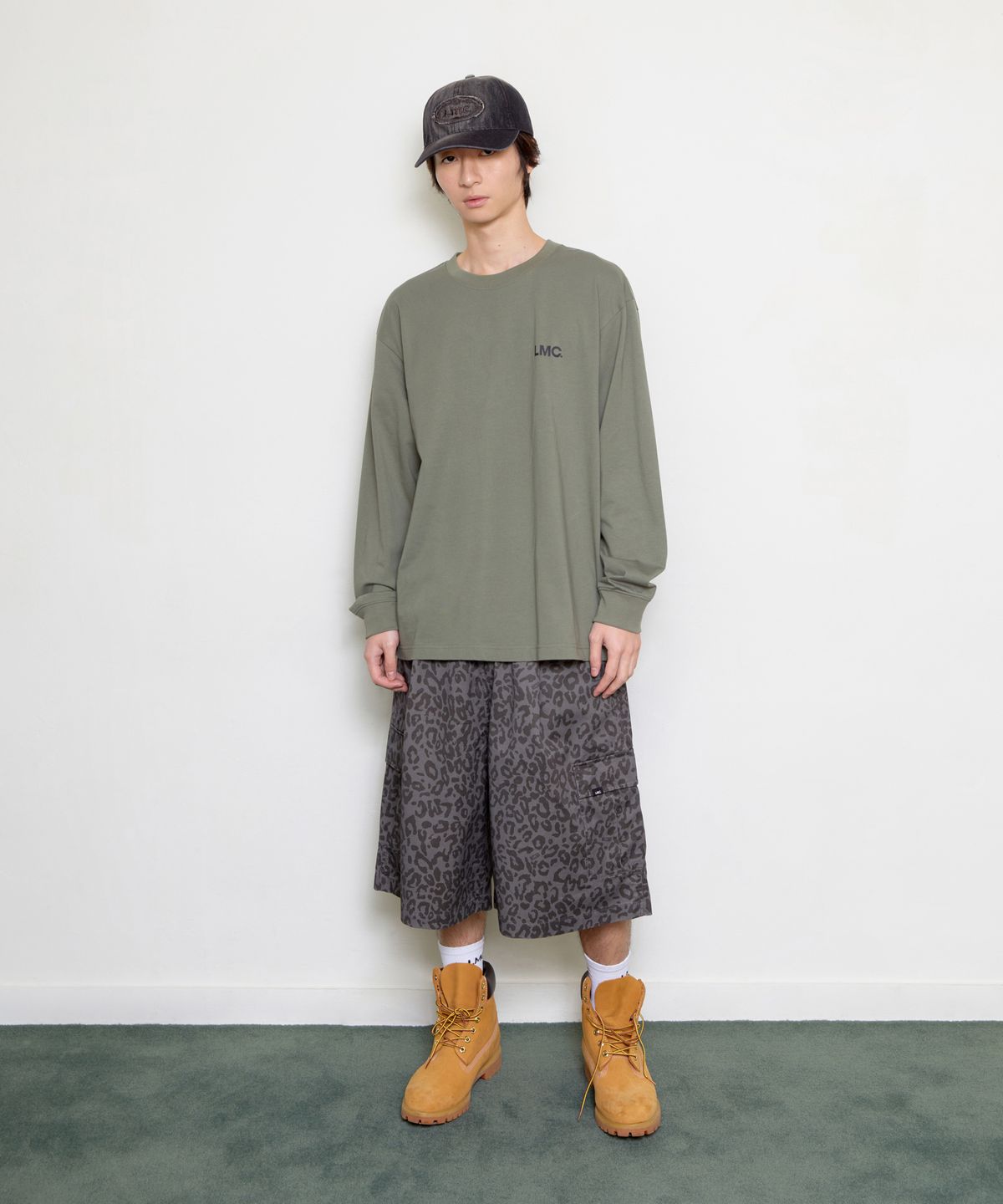 엘엠씨(LMC) WIDE CARGO SHORTS black