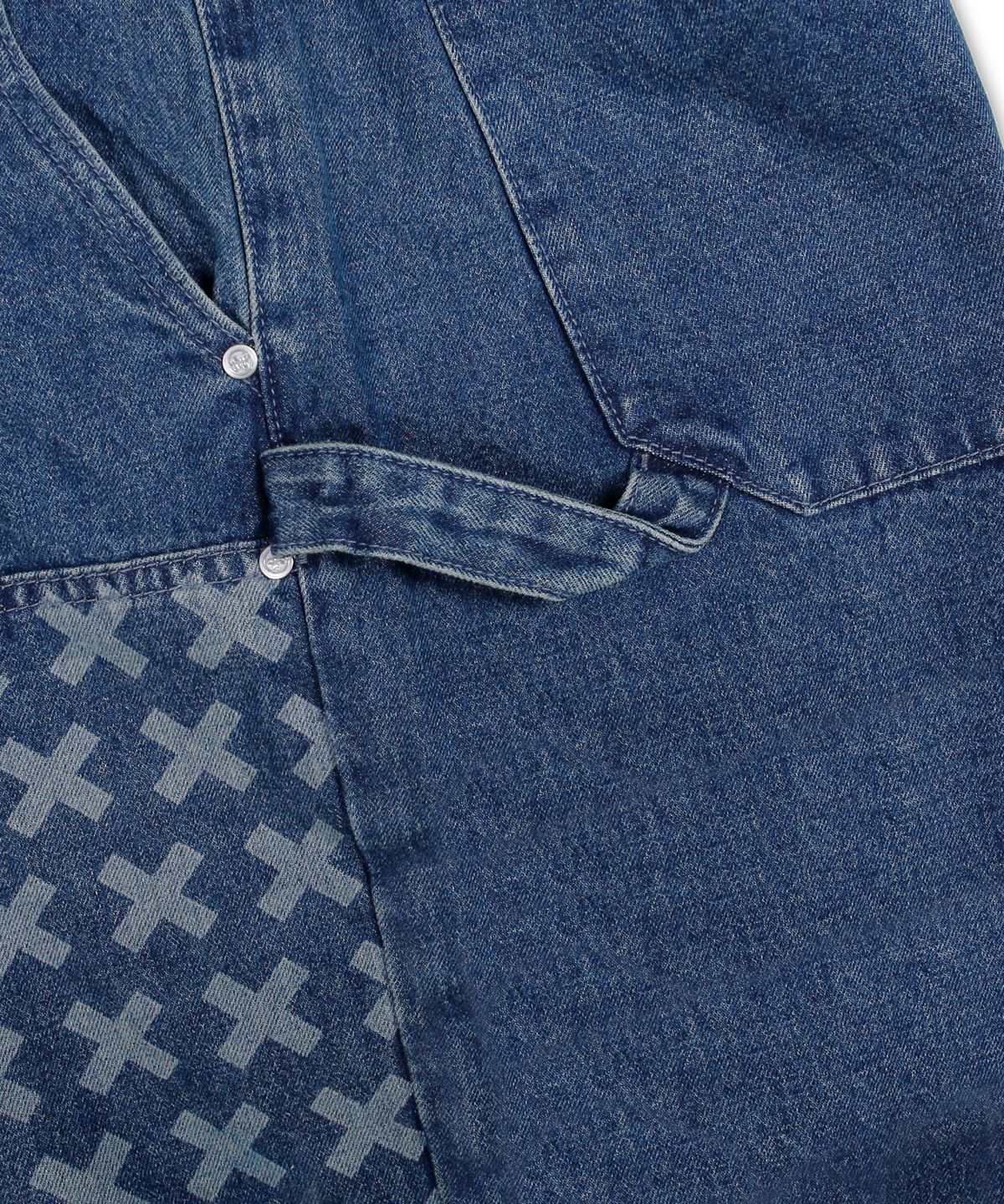 엑스톤즈(XTONZ) XP275 크로스 카펜더 버뮤다 데님 팬츠 (BLUE)