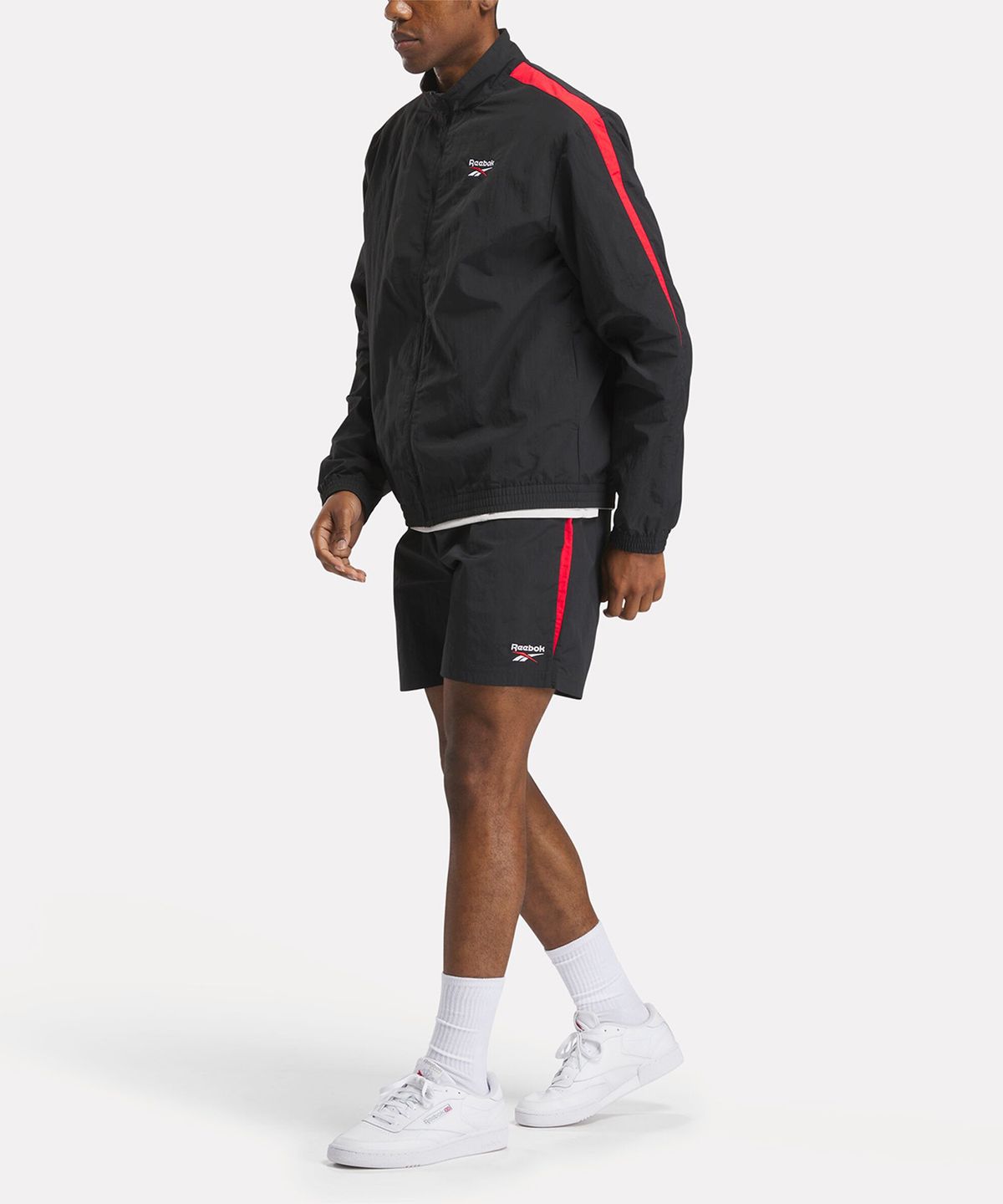 리복(REEBOK) 크로스 체크 우븐 쇼츠 - 블랙 / 100215499