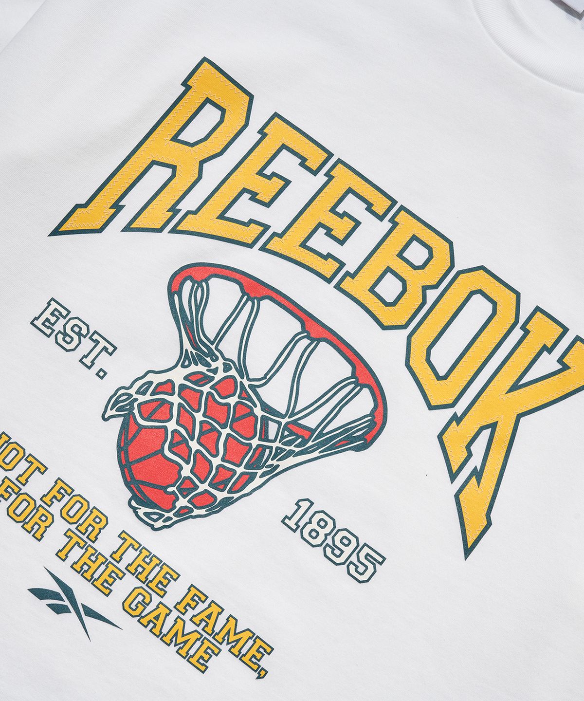 리복(REEBOK) 바시티 그래픽 티셔츠 - 화이트