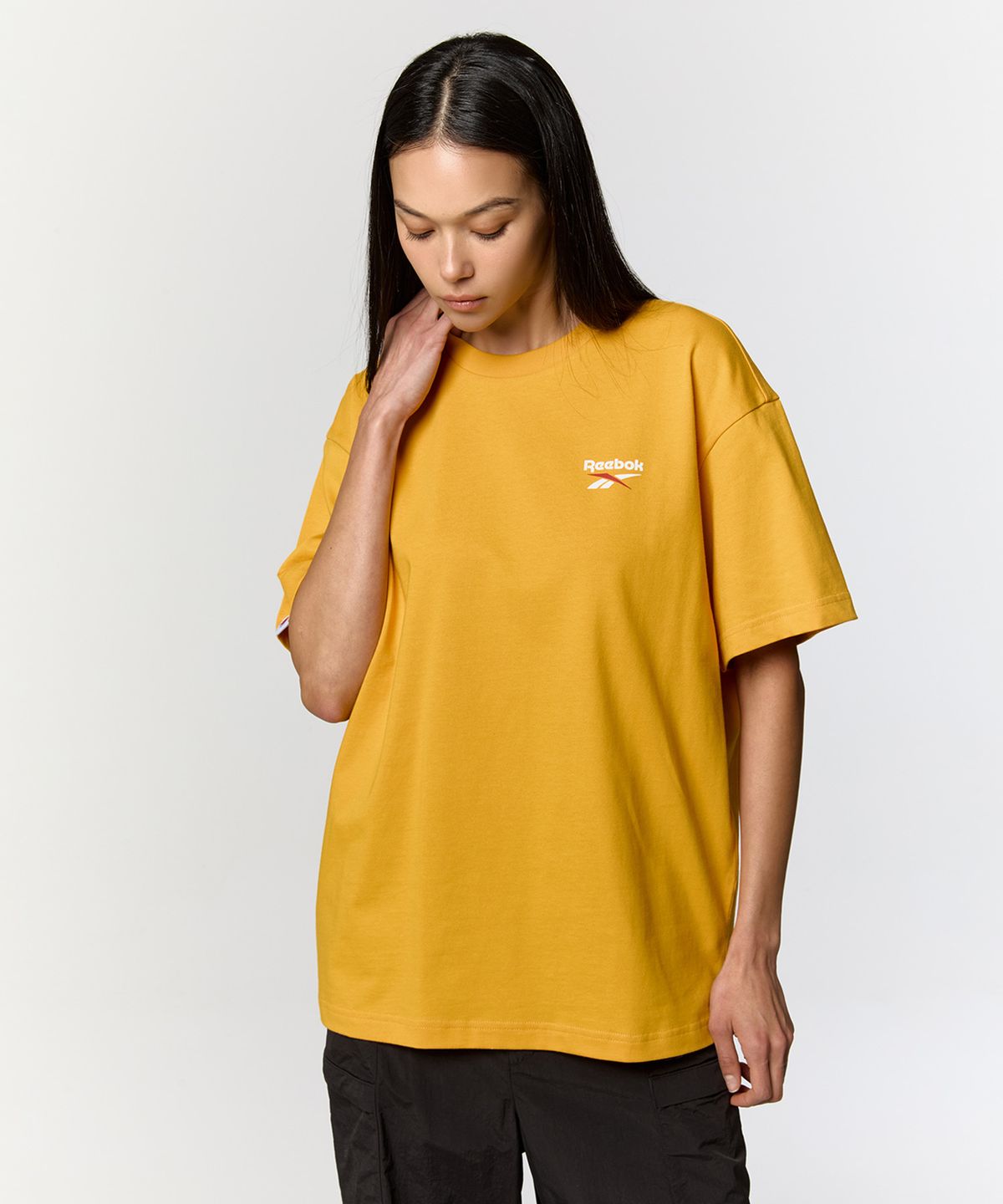 리복(REEBOK) 바스켓볼 그래픽 티셔츠 - 옐로우