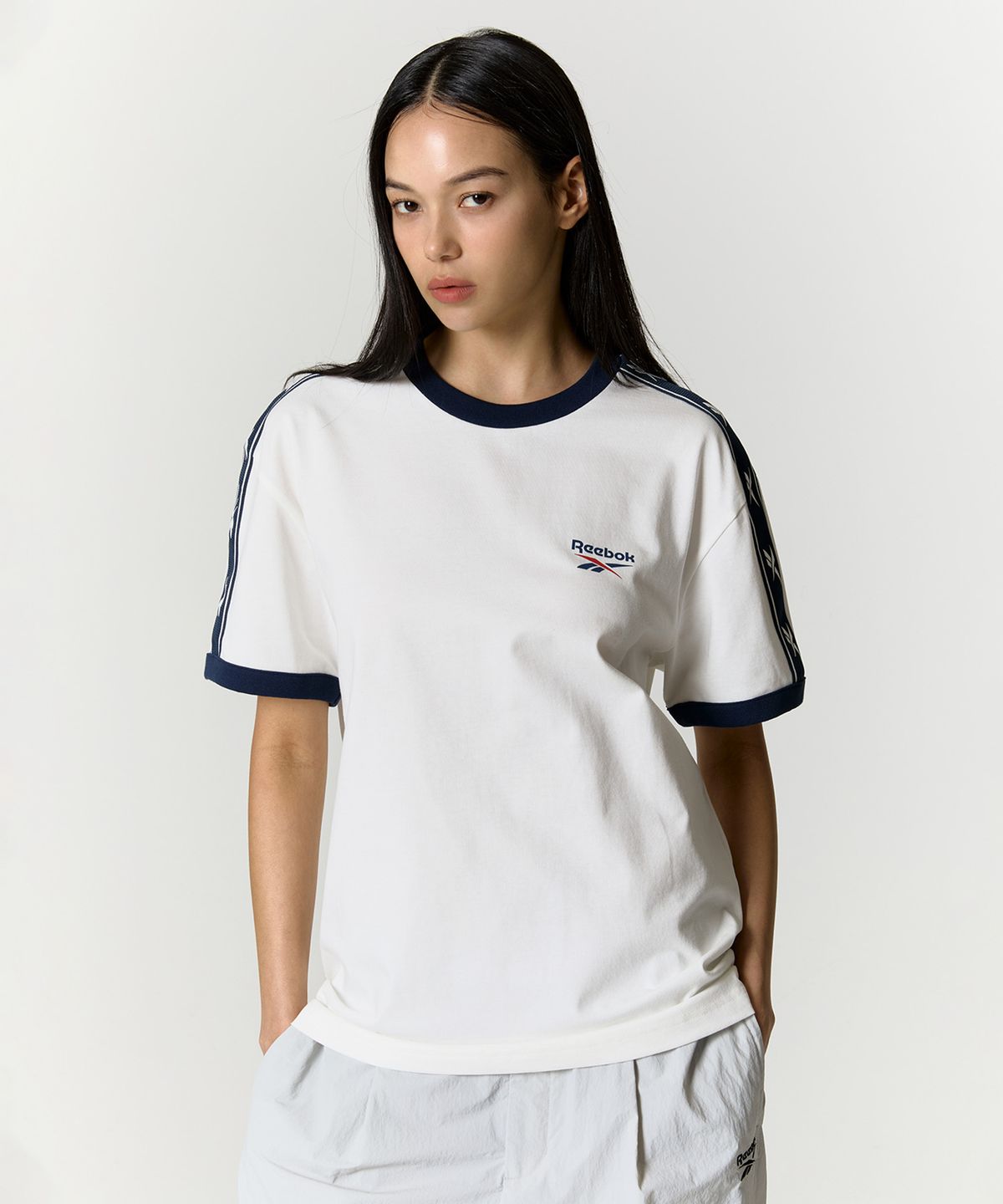 리복(REEBOK) 벡터 링거 티셔츠 - 화이트