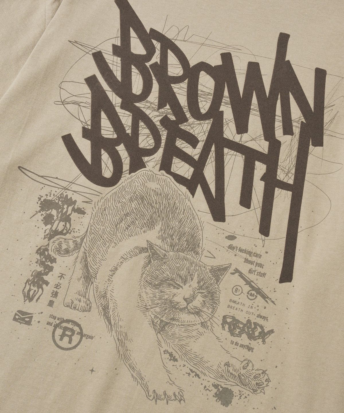 브라운브레스(BROWNBREATH) KITTY TAG TEE - BEIGE