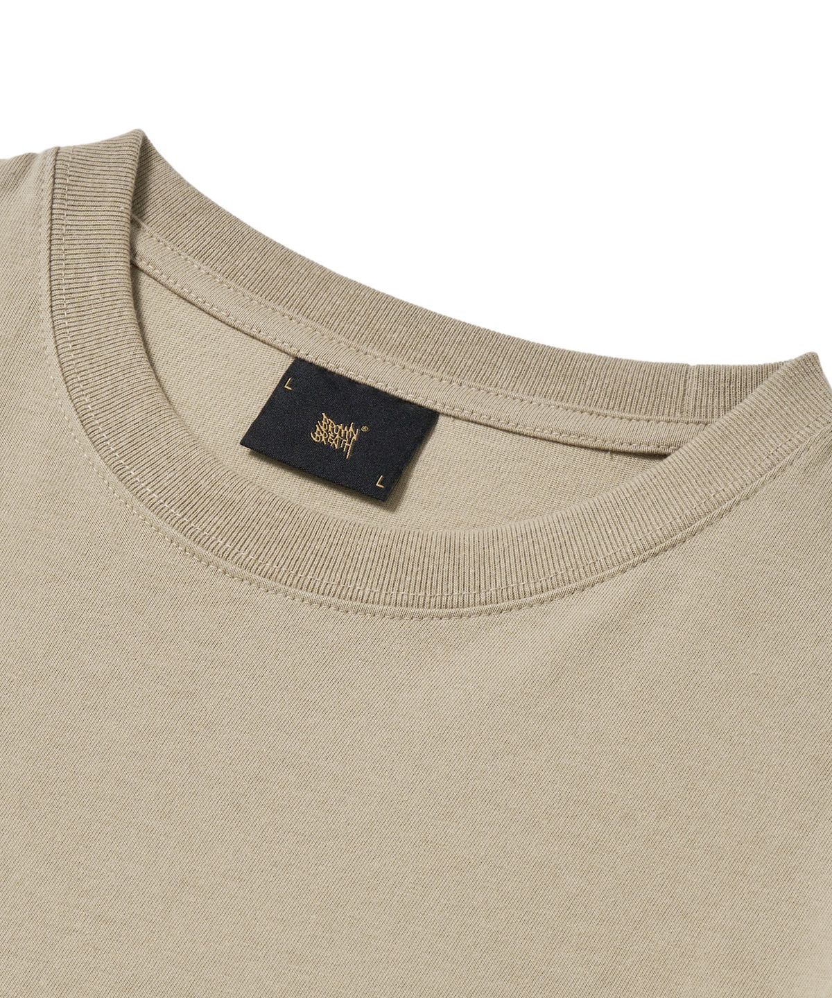 브라운브레스(BROWNBREATH) KITTY TAG TEE - BEIGE