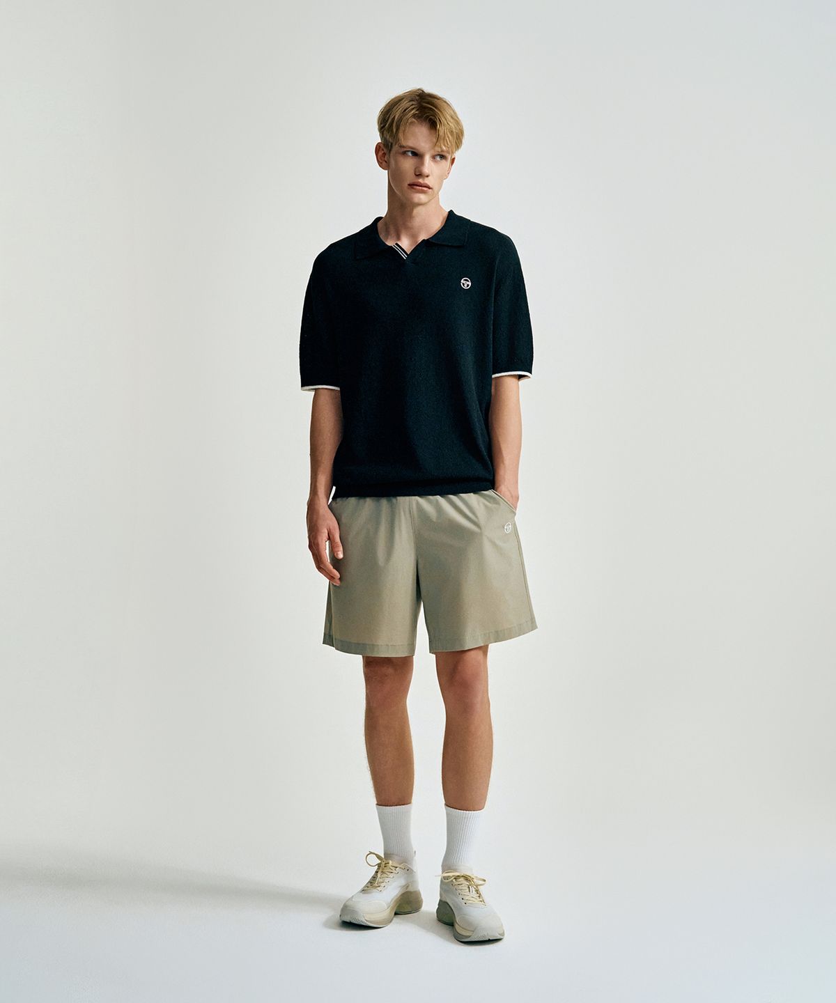 세르지오 타키니(SERGIO TACCHINI) U 컴포트쿨 경량 우븐 7인치 반바지 (L.Khaki)
