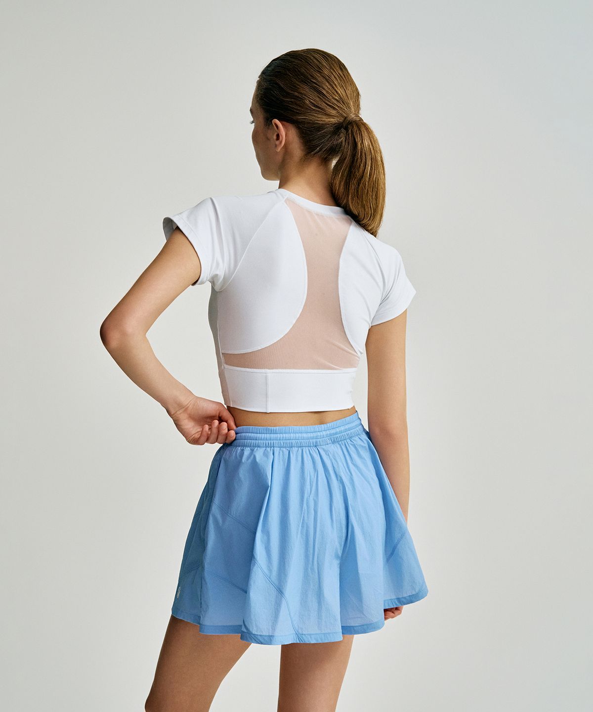 세르지오 타키니(SERGIO TACCHINI) W 마시멜로우 크롭 반팔 티셔츠 (White)