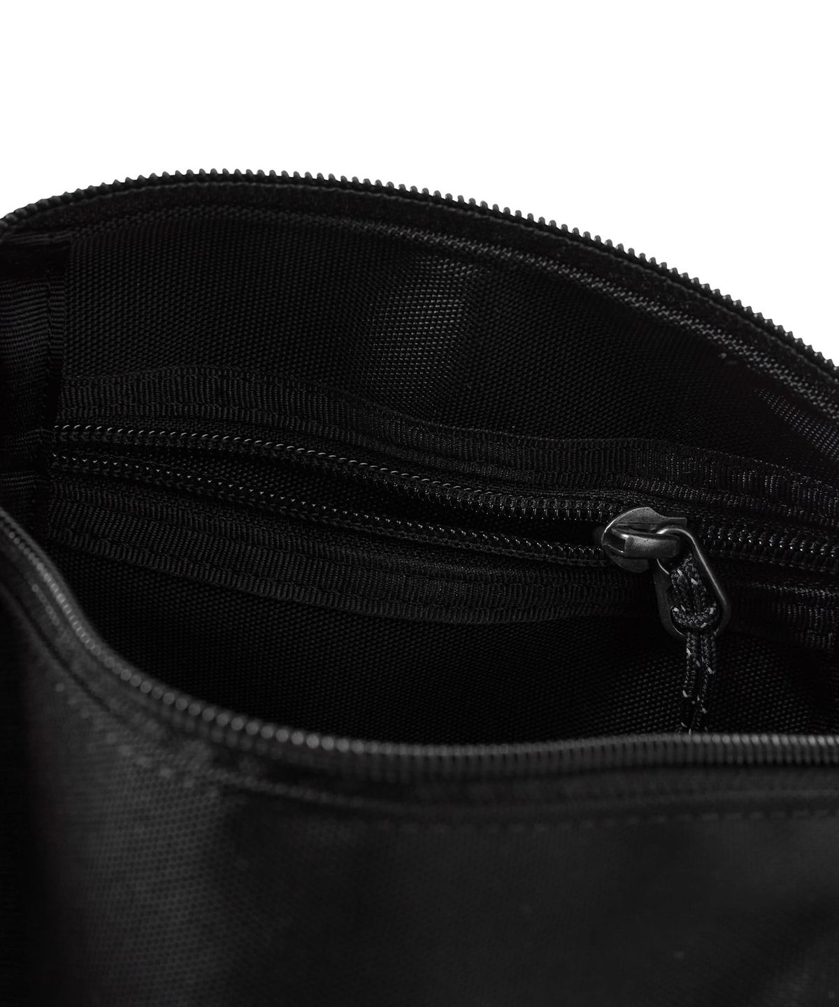 디스이즈네버댓(THISISNEVERTHAT) TNT_Multi Mickey_Pouch Bag Black