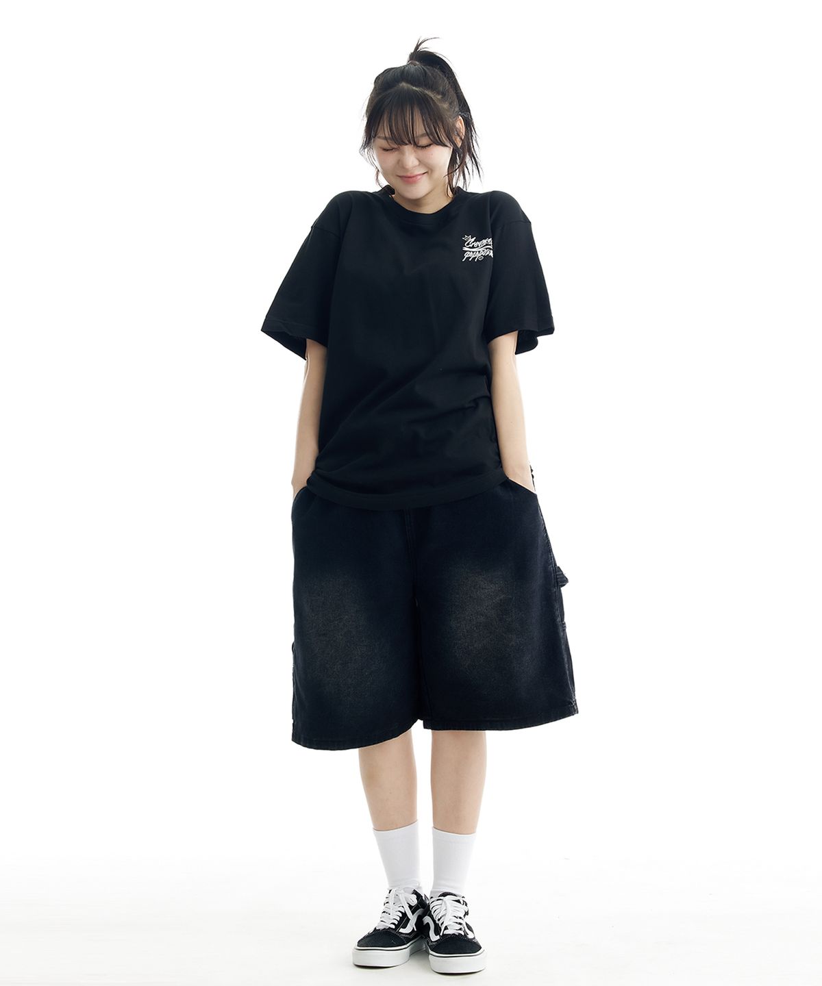 크림소다랩(CREAM SODA LAB) 버뮤다 카펜터 숏 데님팬츠 밴딩 딥 블랙