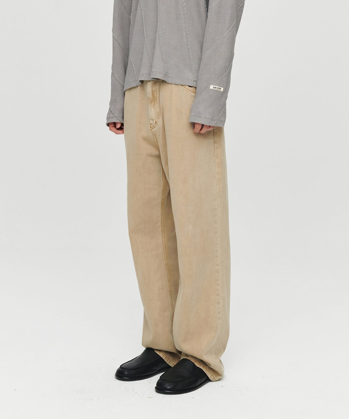호이테(HEUTE) HET BEN WIDE DENIM (BEIGE)