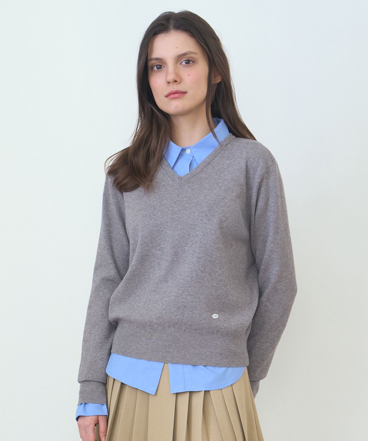 로브로브(LOVLOV) MY ATTITUDE V-NECK  KNIT