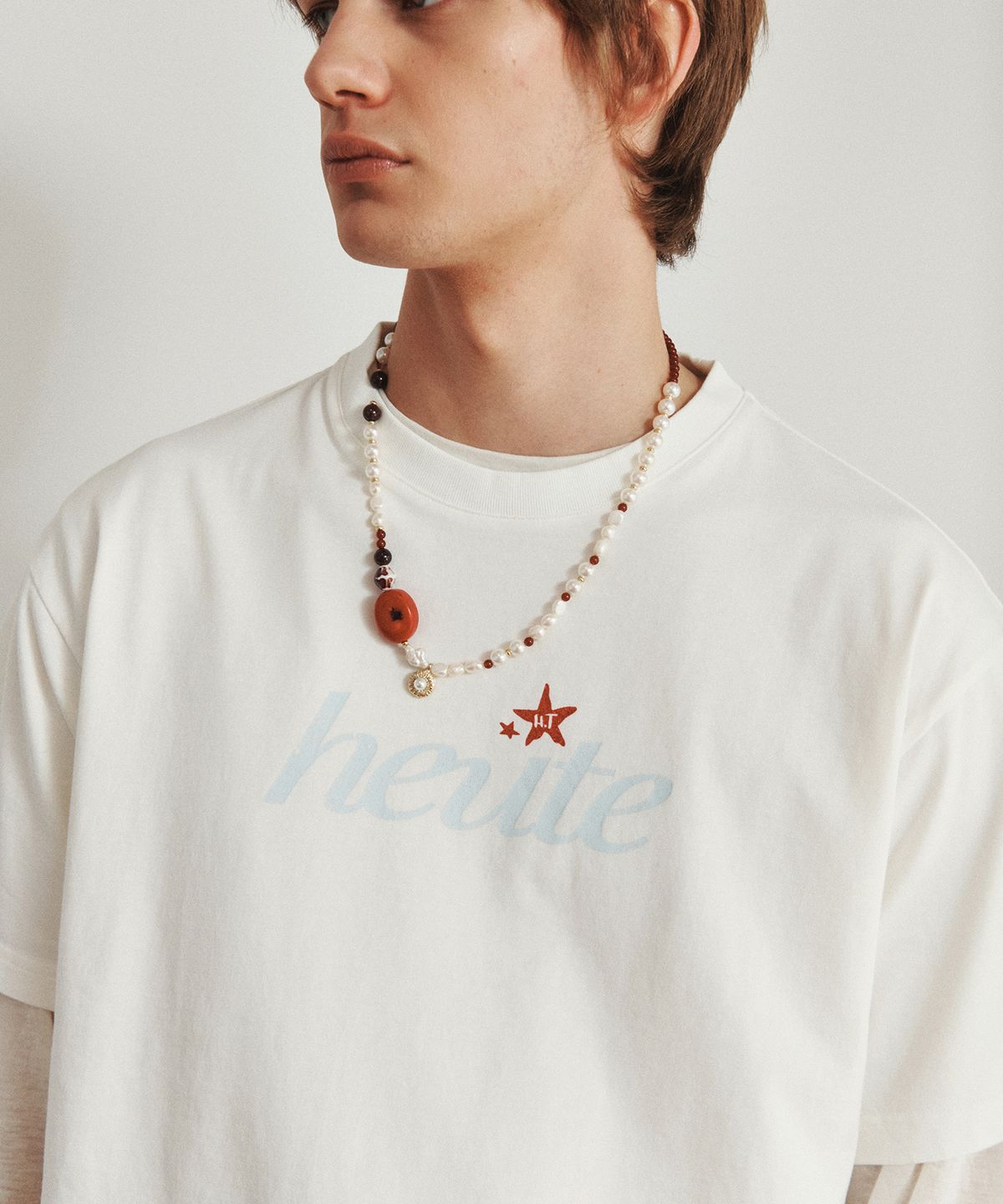 호이테(HEUTE) HEUTE STAR T-SHIRT (WHITE)
