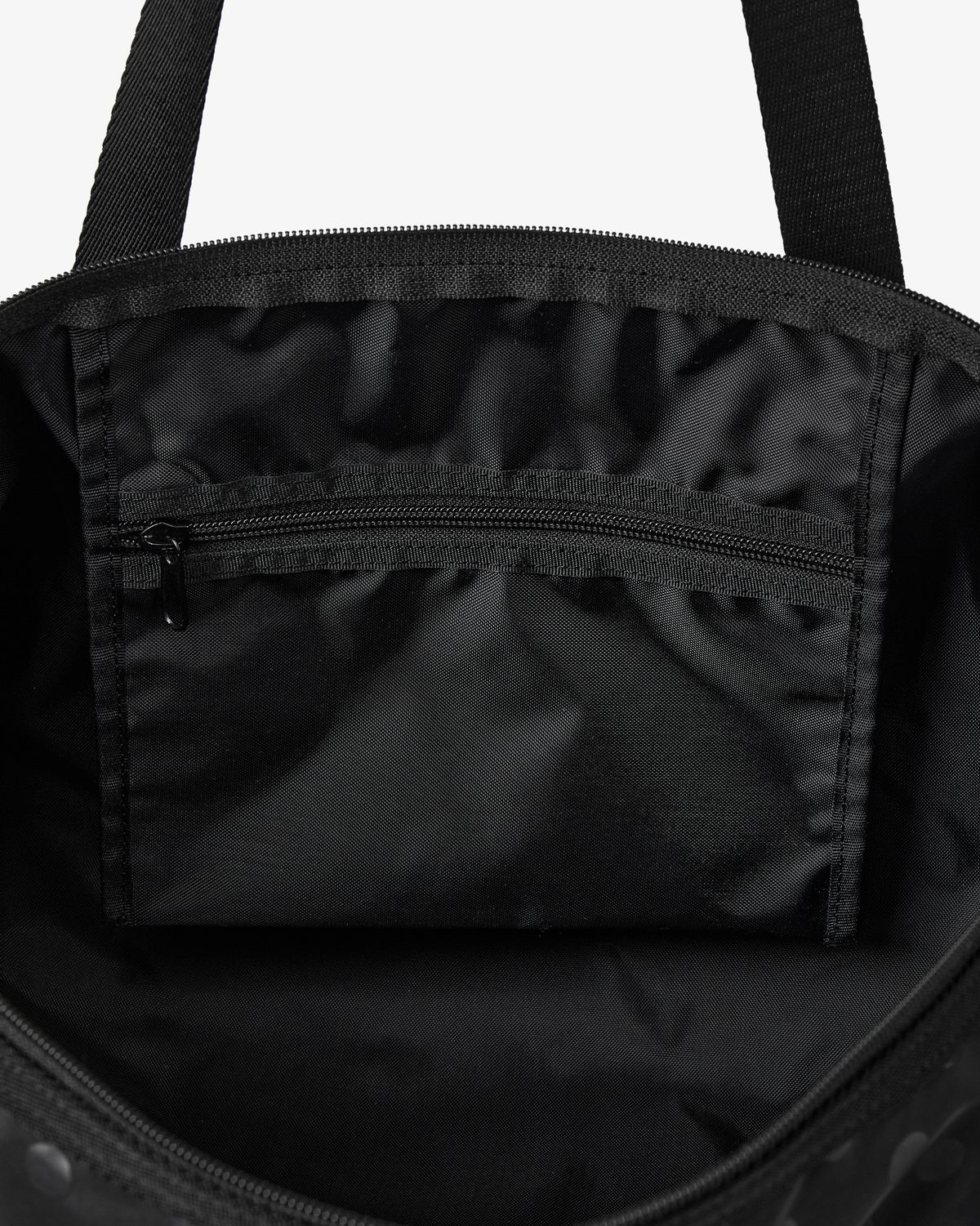 에이이에이이(AEAE) SCHOOL BOY DUFFLE BAG [DOT BLACK]