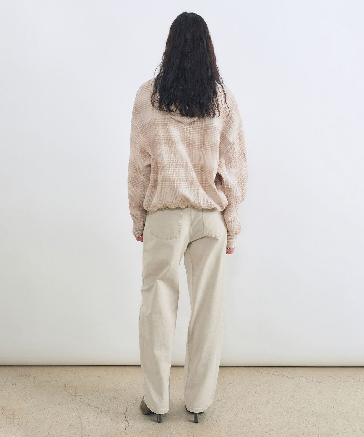 인사일런스 우먼(INSILENCE WOMEN) 체크 린넨 후드 셔츠 BEIGE