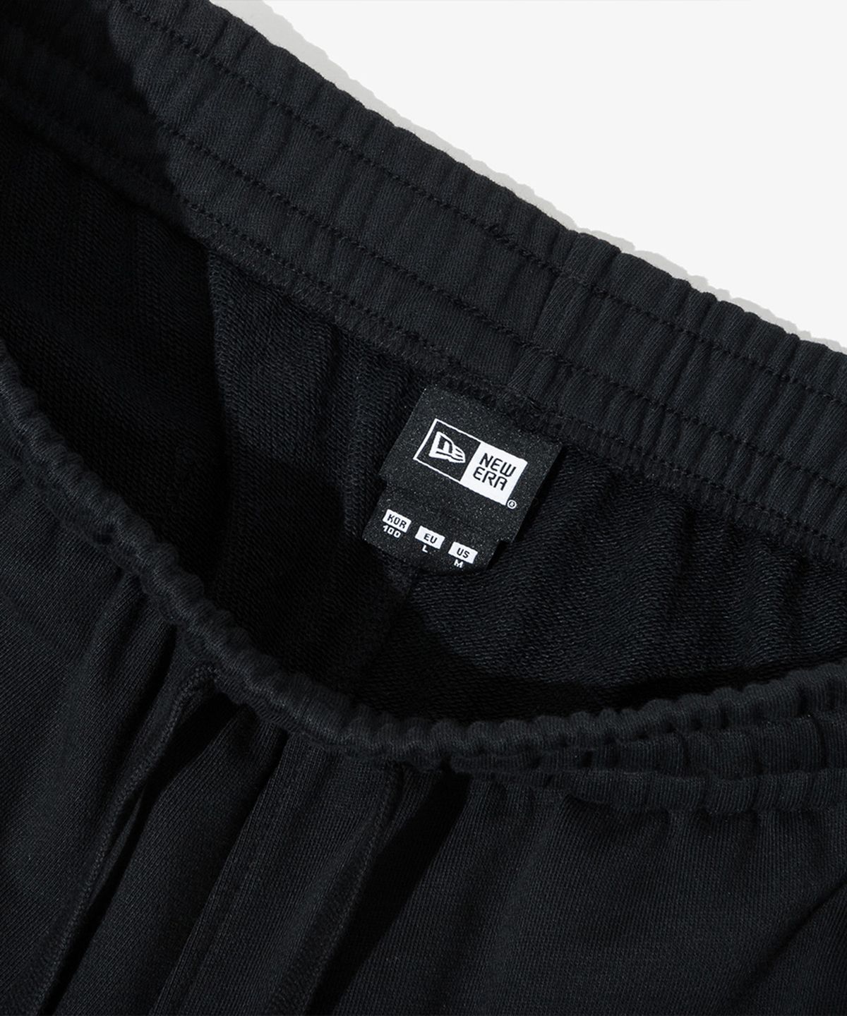 뉴에라(NEW ERA) AP NEW ERA × XORDINARY JOGGER FP51 BLK