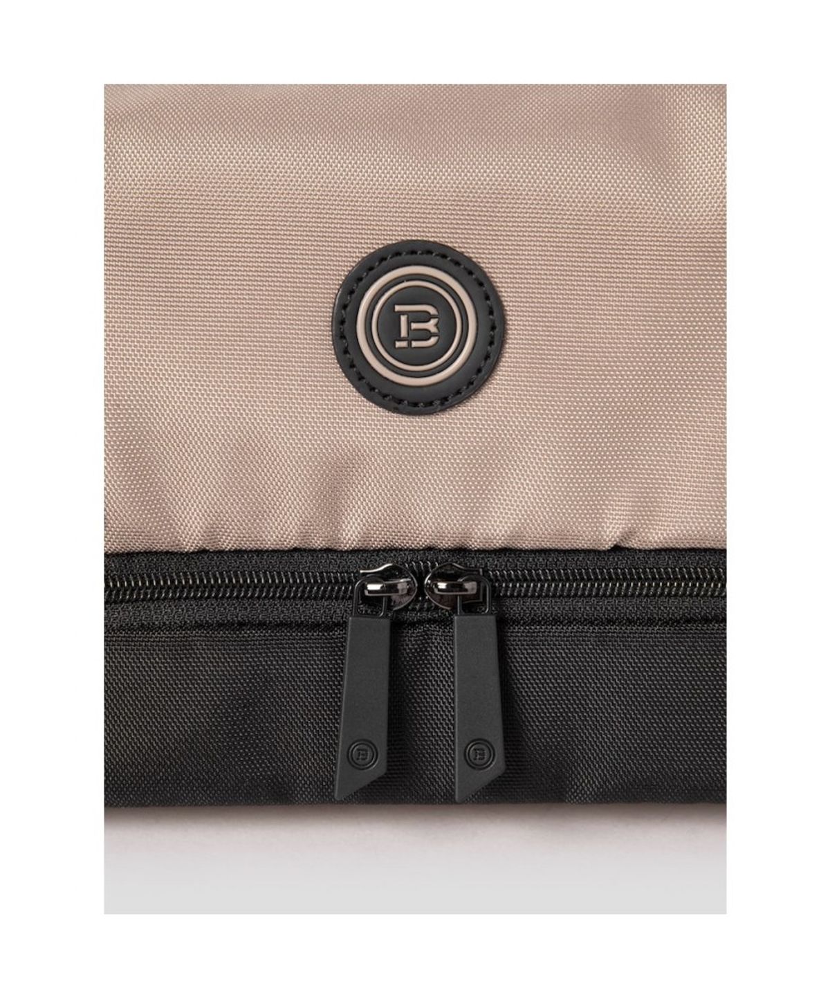 빈폴 액세서리(BEANPOLE ACCESSORY) 공용 이지스 파우치 - 브라운