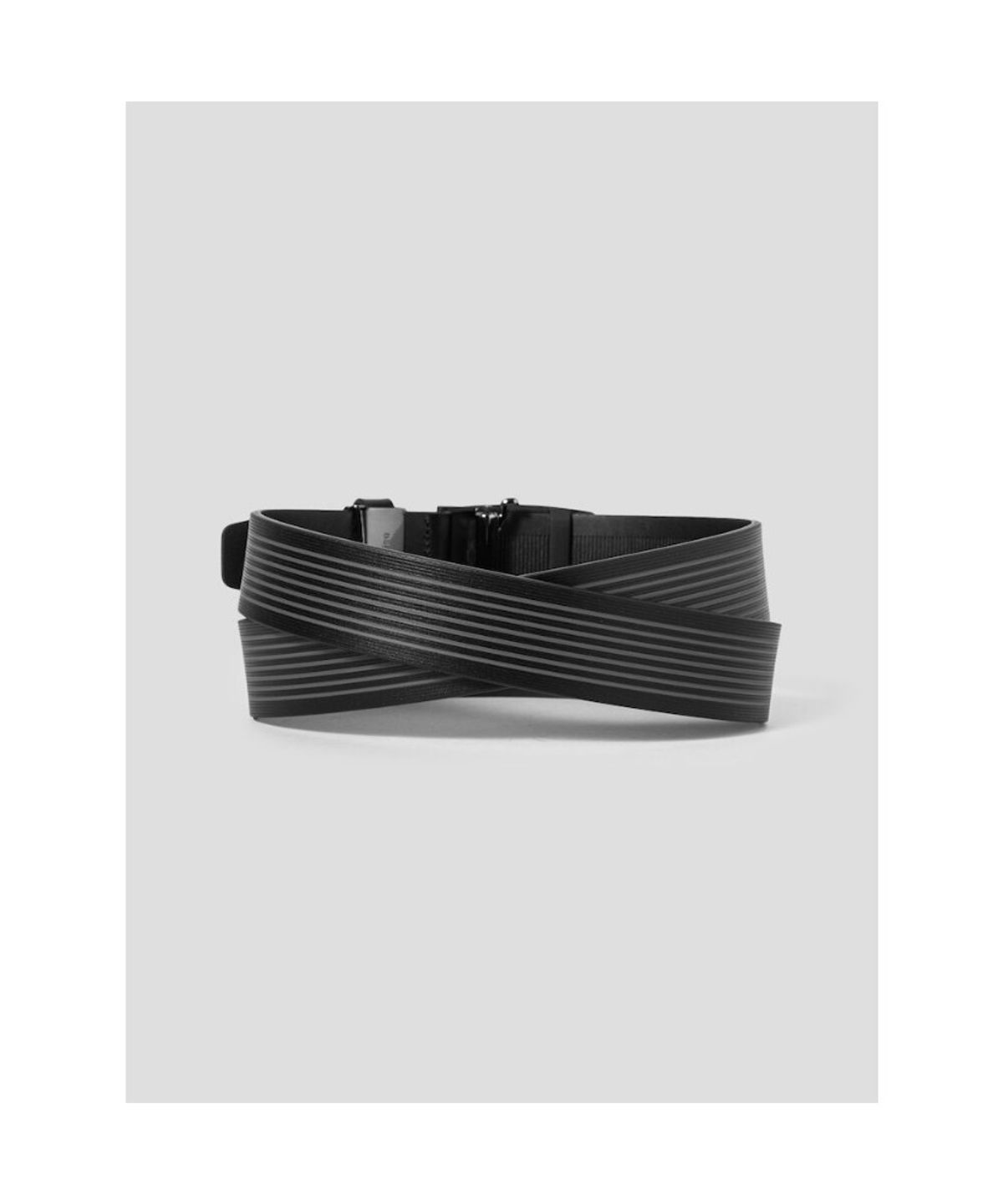 빈폴 액세서리(BEANPOLE ACCESSORY) 골프 남성 스트라이프 프린트 자동 버클 벨트 - 블랙