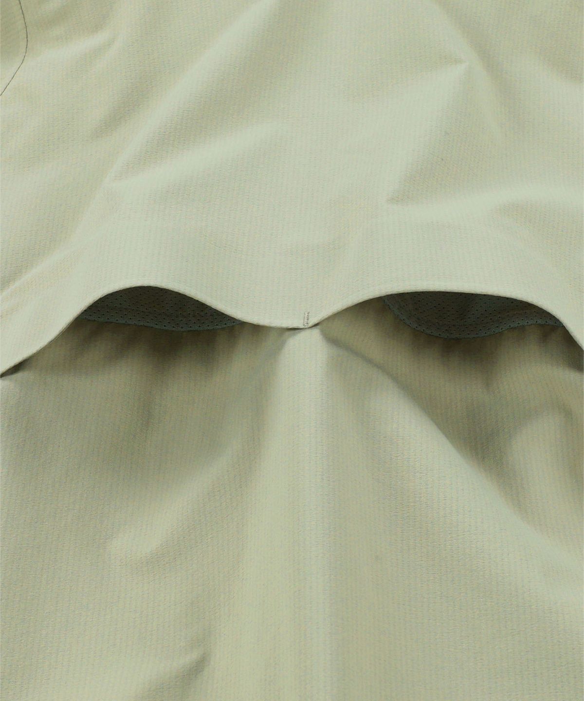 썬러브투어(SUNLOVETOUR) PERTEX® Total Shell Jacket Light Sage