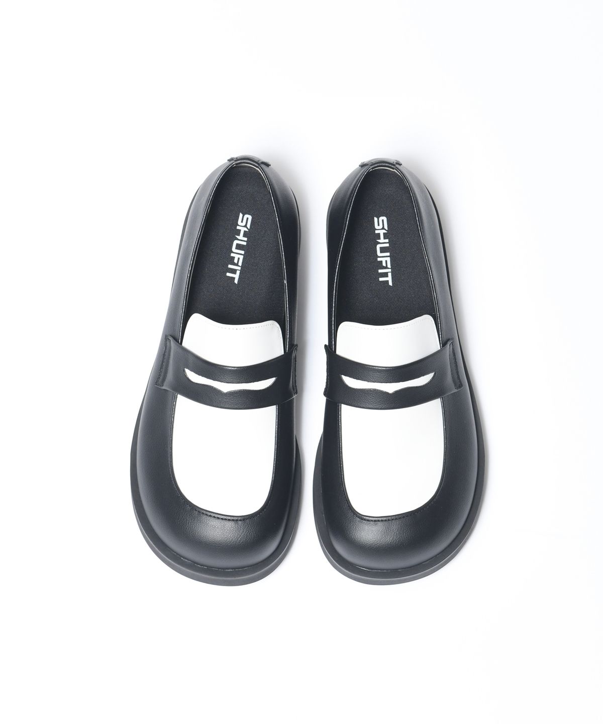 슈피트(SHUFIT) 와이드 볼륨 화이트 투톤 페니로퍼 SFT-208