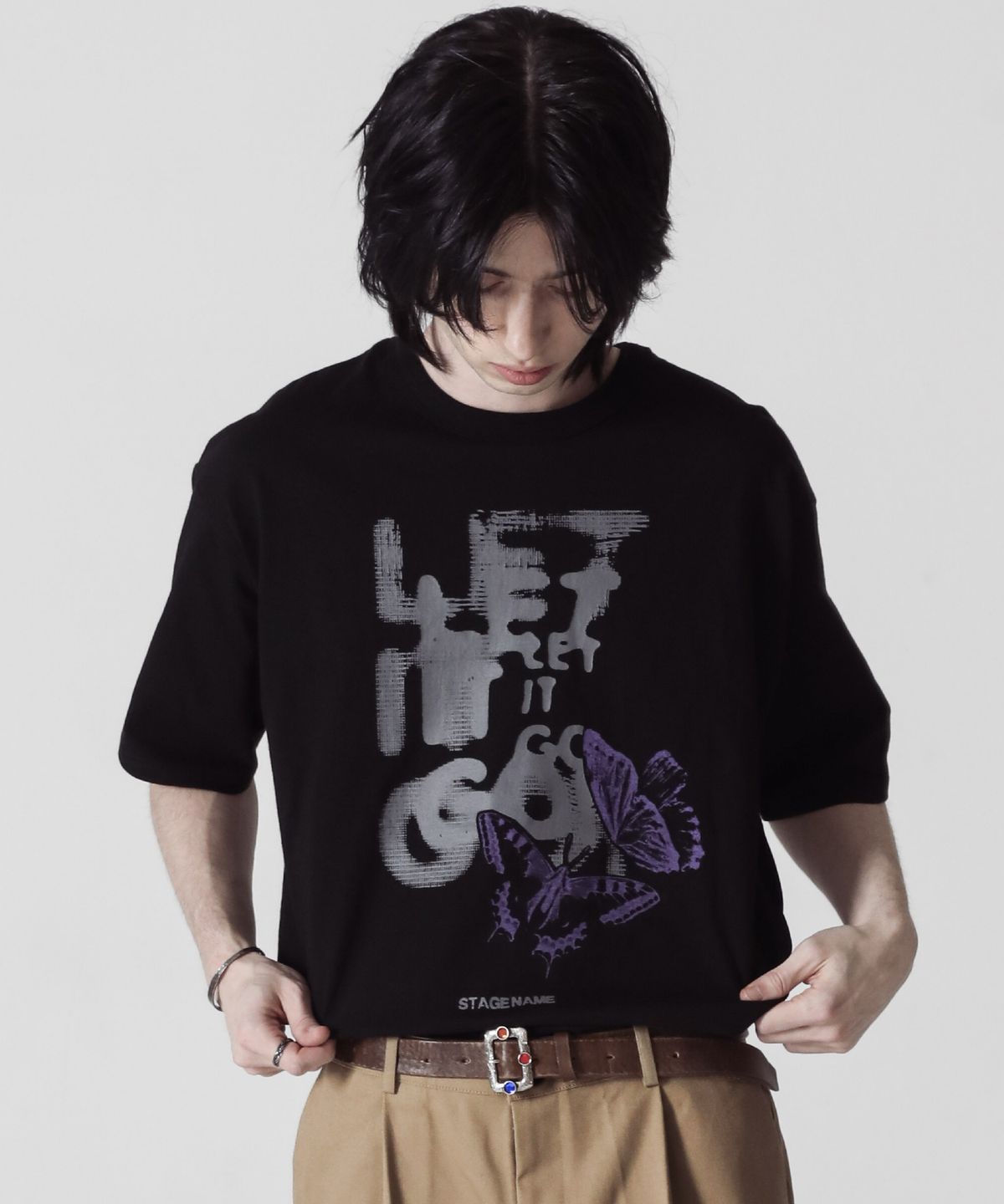 스테이지 네임(STAGE NAME) 버터플라이 이펙트 오버핏 반팔_블랙