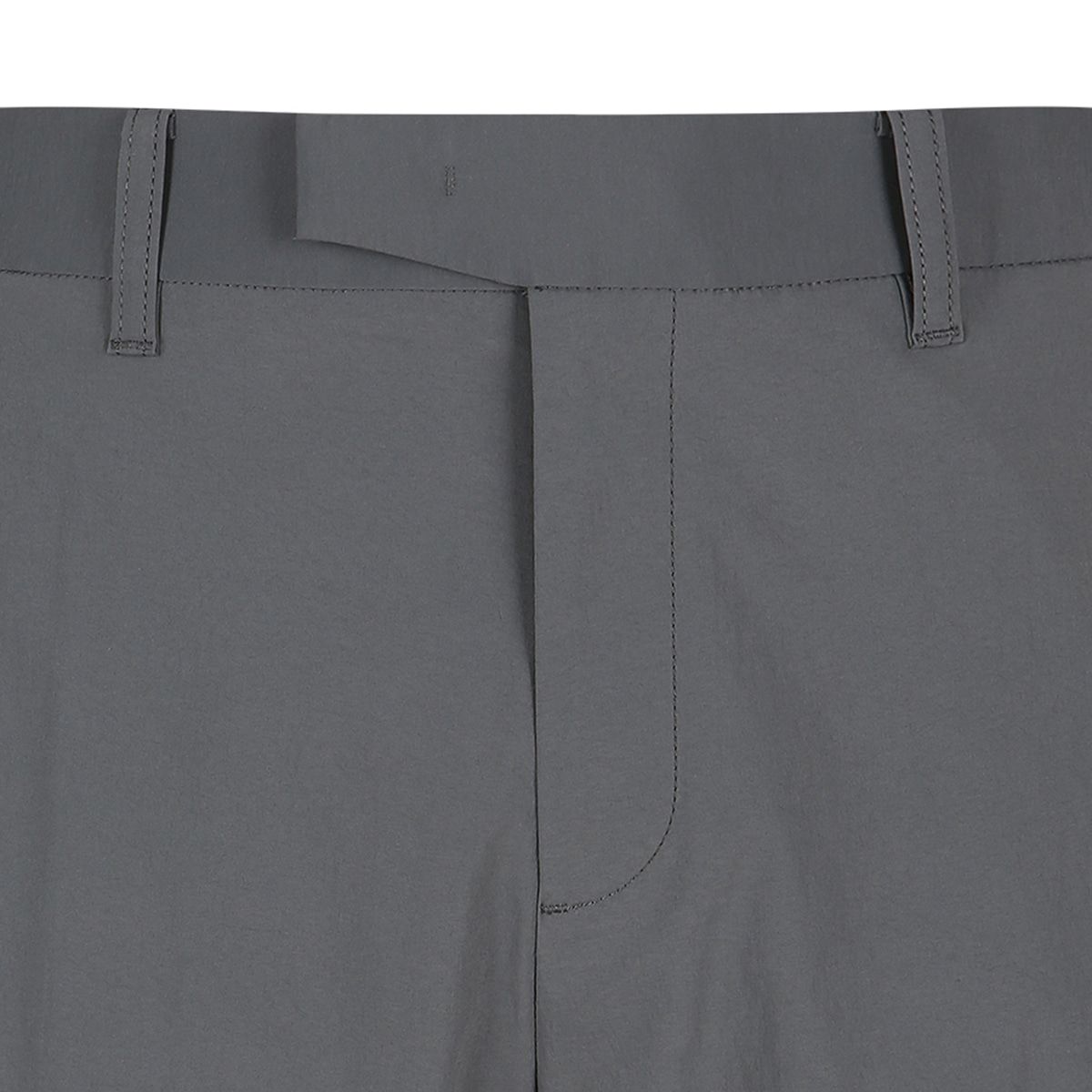 테일러메이드 어패럴(TAYLORMADE APPAREL) 남성 로고 펀칭 숏팬츠 TPO-23HG81-192