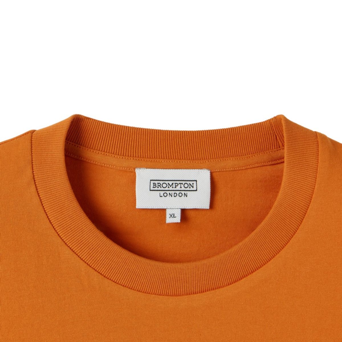 브롬톤 런던(BROMPTON LONDON) BROMPTON LOGO SHORT SLEEVE - ORANGE (P252UTS450)