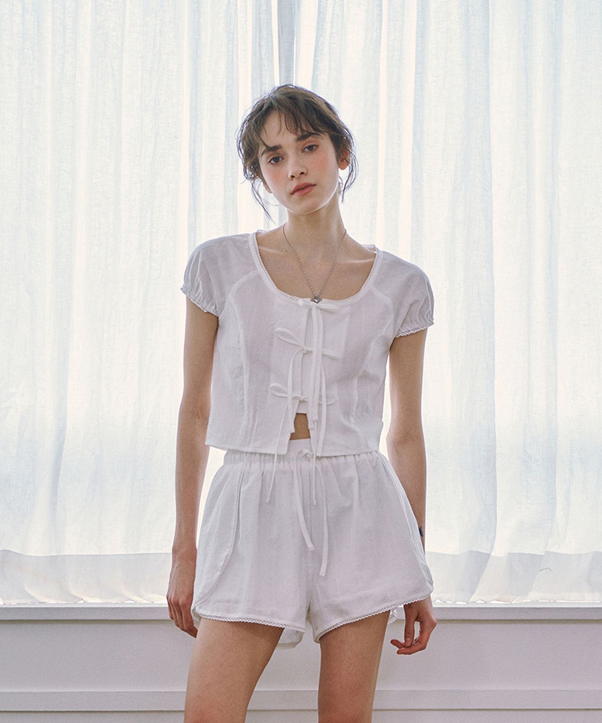 마롯(MARROT) LACE PUFF BLOUSE_WHITE