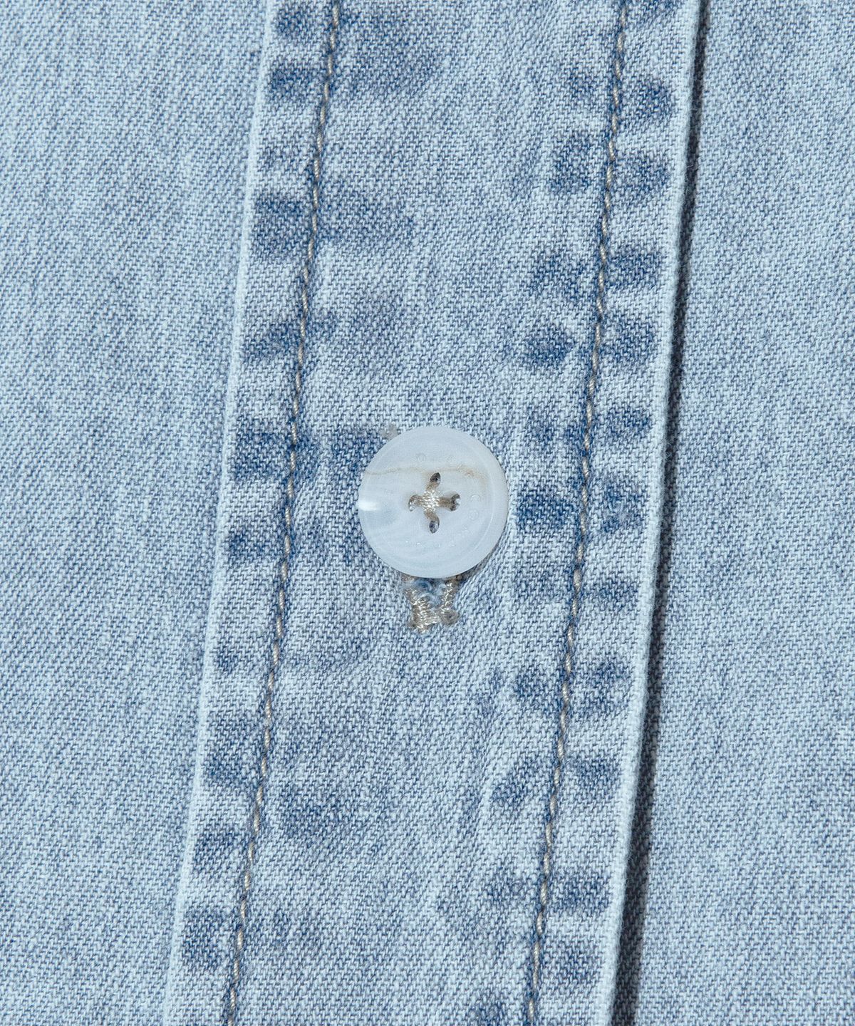 리(LEE) 우먼 숏 크롭 데님 반팔 셔츠 인디고 라이트