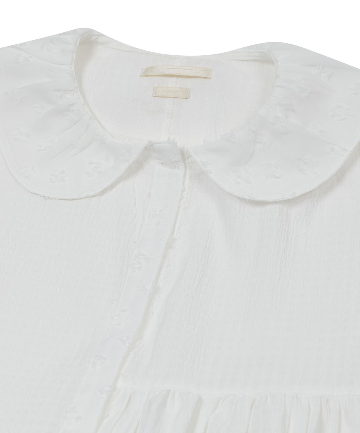 타입서비스(TYPESERVICE) Textured Collar Top [White]