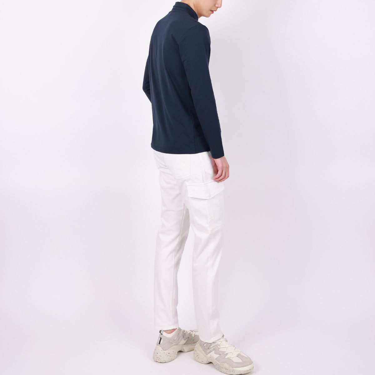 이카룩(IKALOOK) 헨리넥 네이비 긴팔티셔츠 TEE172
