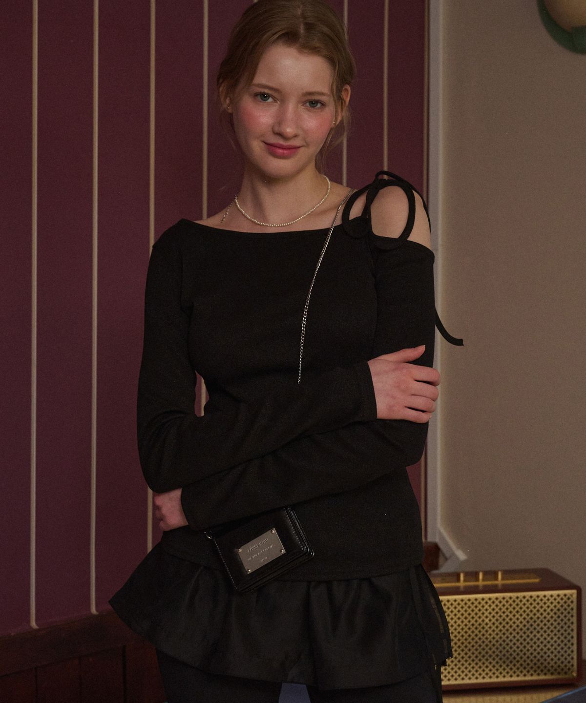 로시로우(LOSSYROW) Shoulder Rope Long Sleeve  Pearlblack