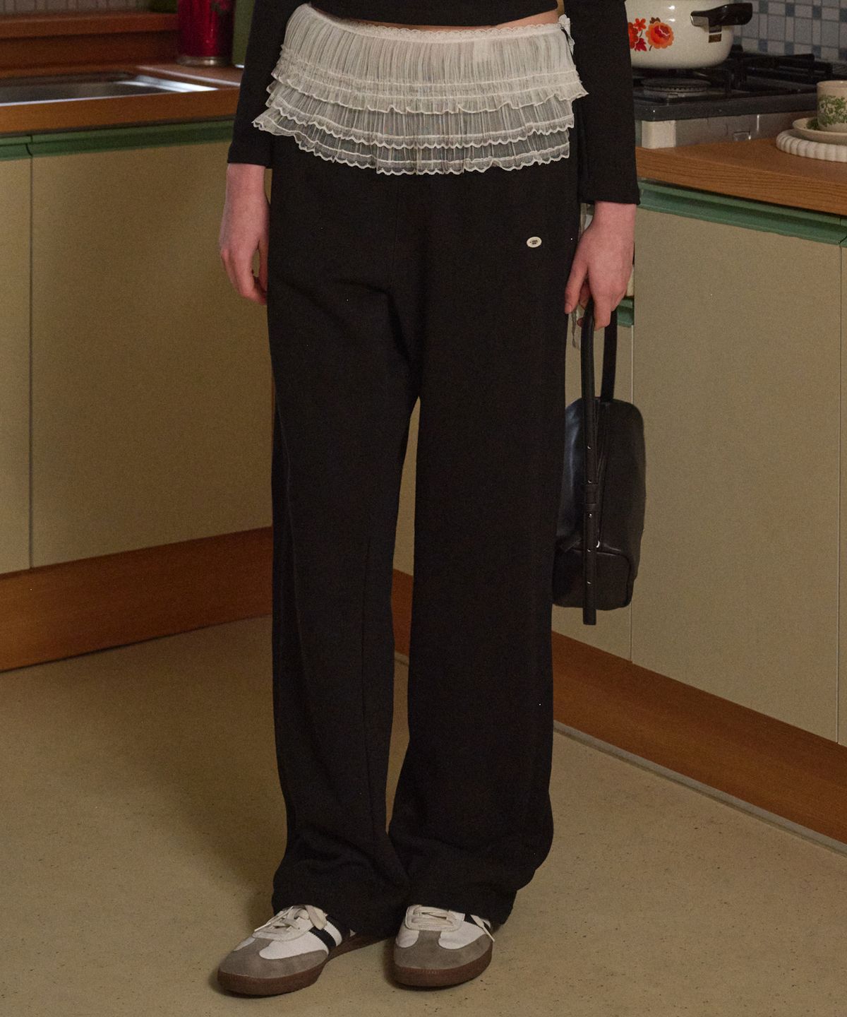 로시로우(LOSSYROW) Needle Stitch Cotton Pants Black