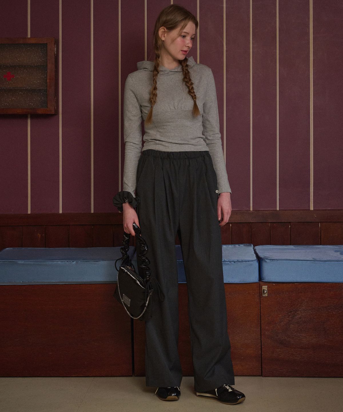 로시로우(LOSSYROW) Two-tuck Striped Slacks Dark gray