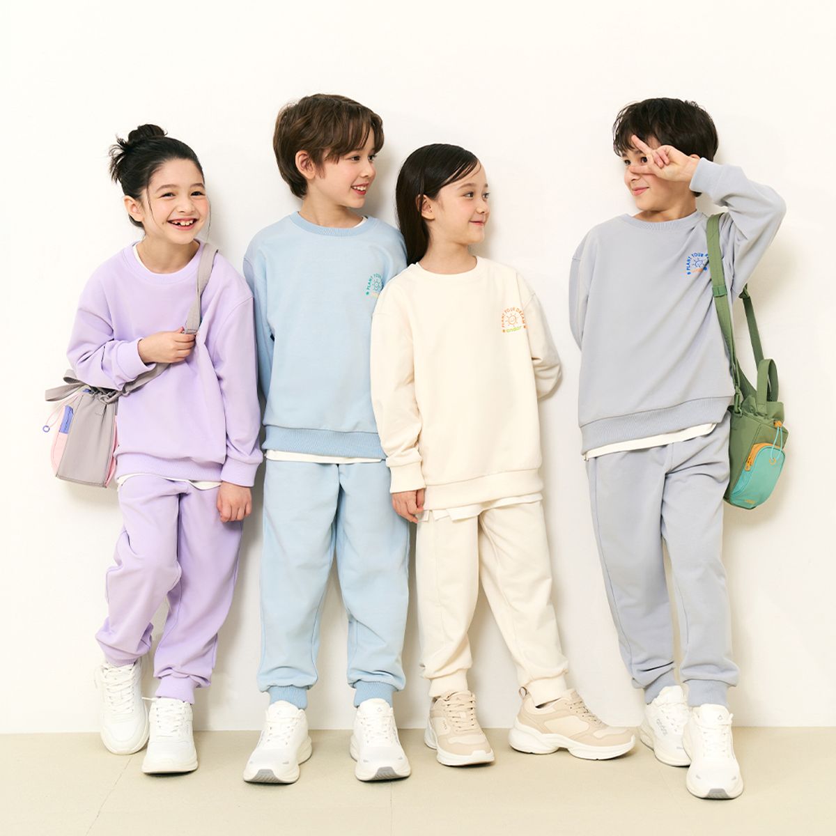 안다르(ANDAR) 키즈 에어리핏 스웻 립포인트 조거팬츠