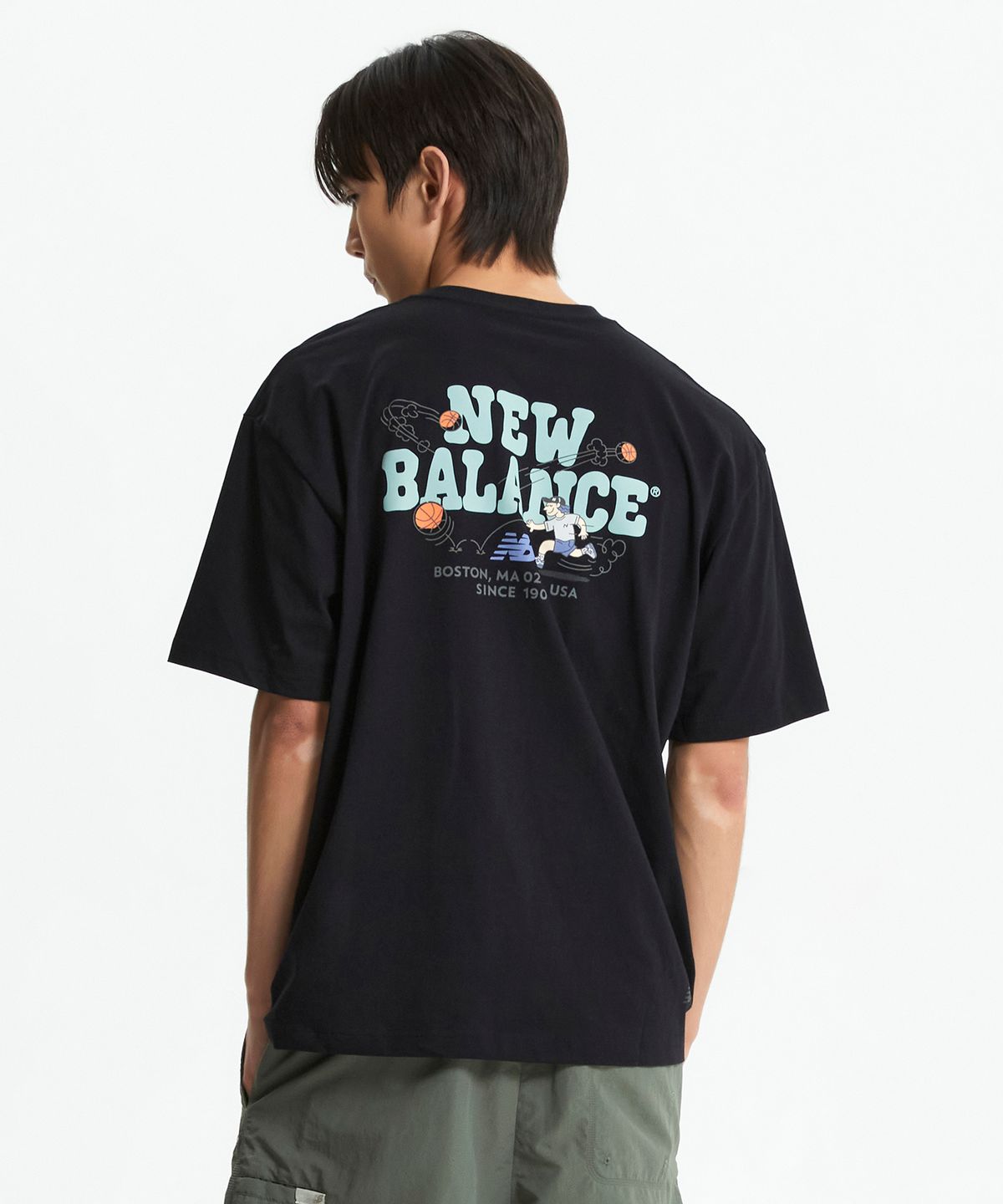 뉴발란스(NEW BALANCE) NBNEGCO205 / UNI NB BOY 바스켓볼 레터링 반팔티 (BLACK)