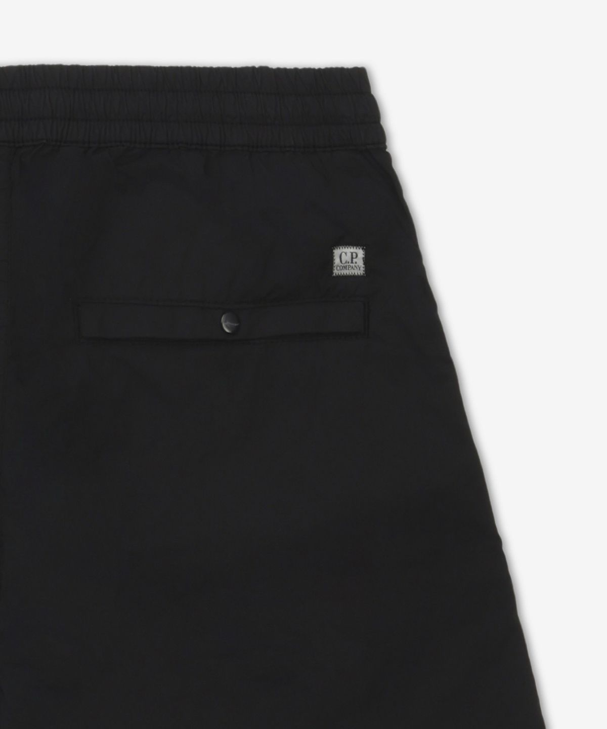 씨피 컴퍼니(CP Company) 렌즈 카고 쇼츠 팬츠 - 블랙 / 18CMBE172A006439G999