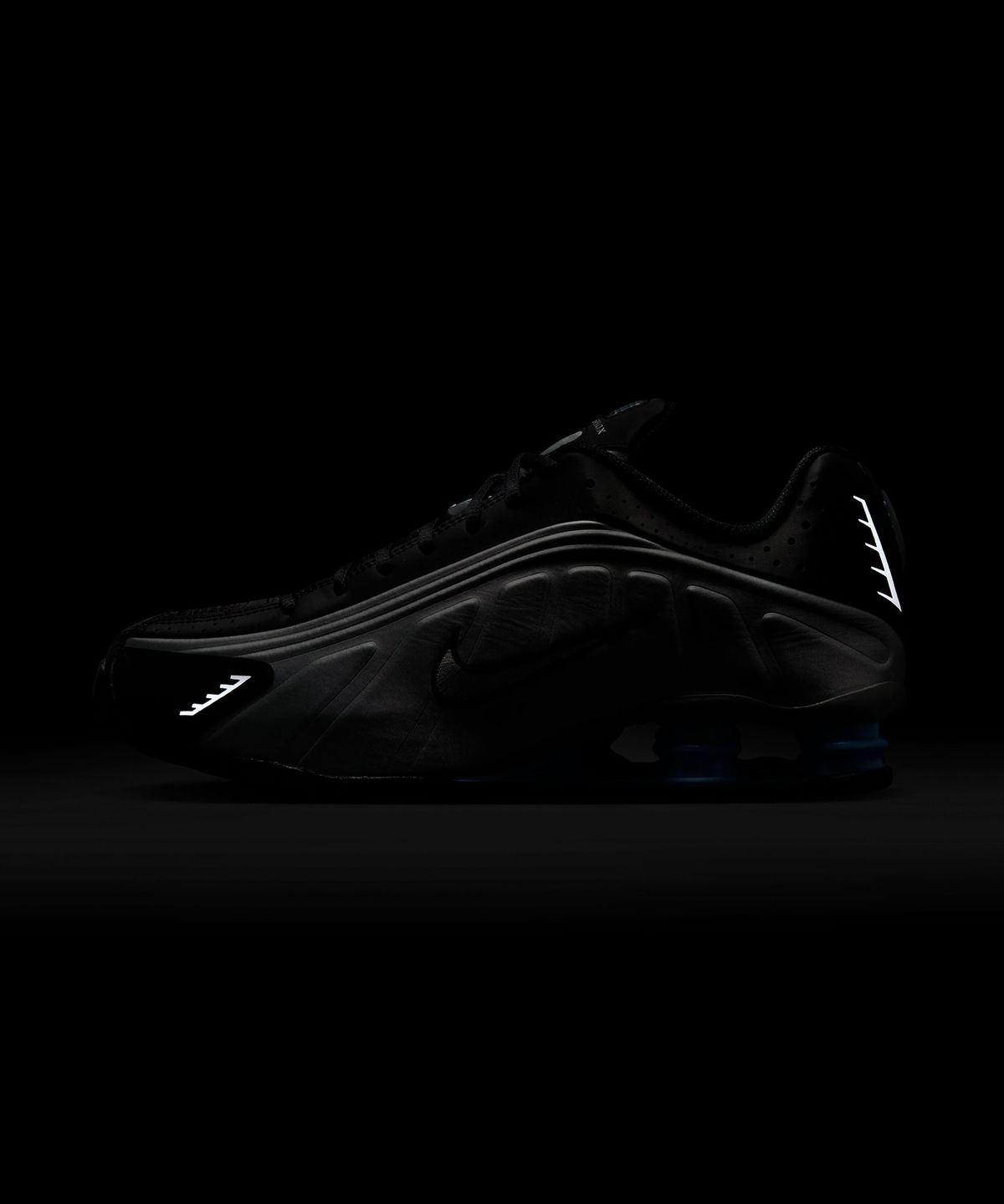 나이키(NIKE) 샥스 R4 M - 메탈릭 실버:블랙:사이킥 블루 / HQ1988-004