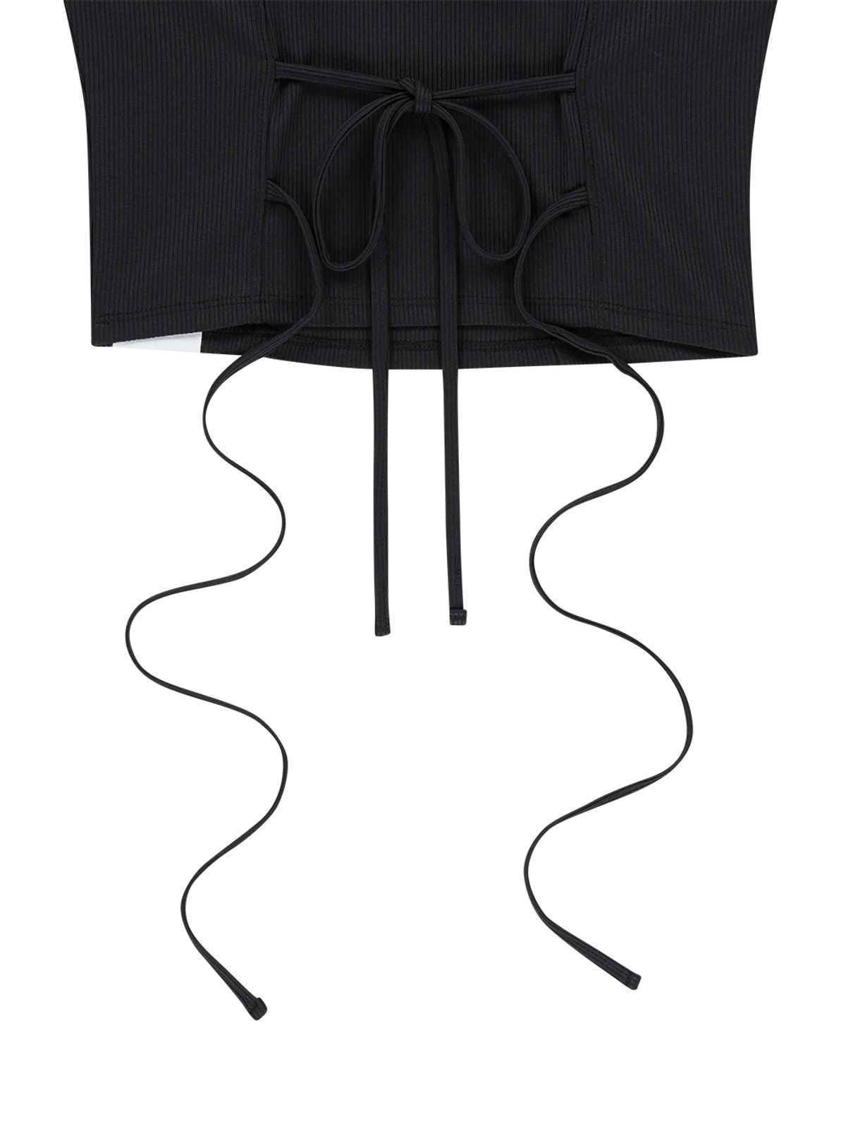 뚜오미오(TUOMIO) STRAPPY HALF-ZIP SLEEVELESS [BLACK]