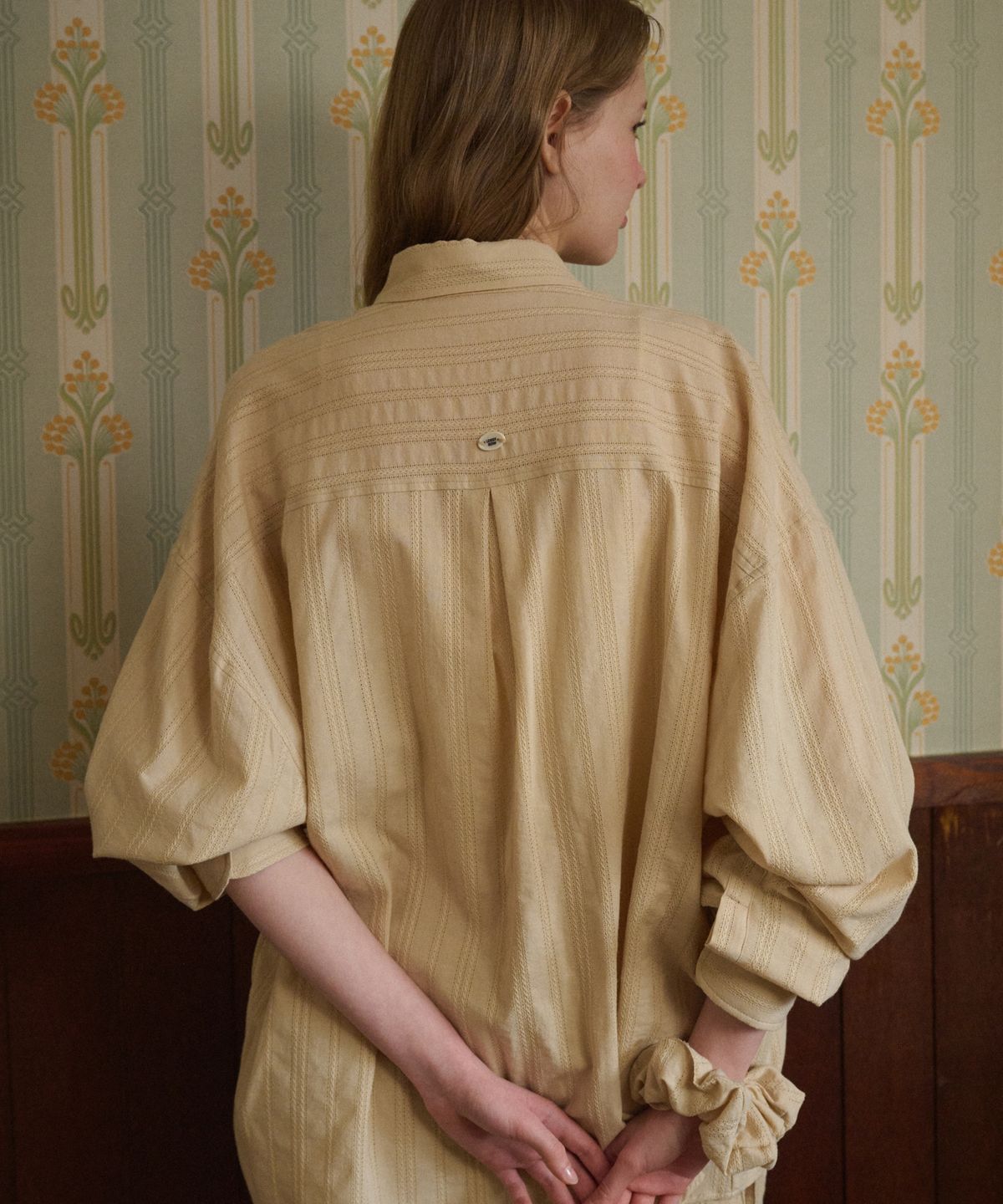 로시로우(LOSSYROW) Rope-Wide Cotton Shirt Beige