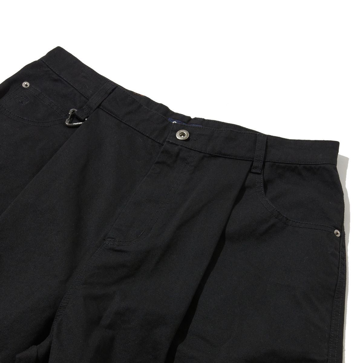 펜필드(PENFIELD) 페이디드 코튼 버뮤다 팬츠 블랙_FR2WP41U