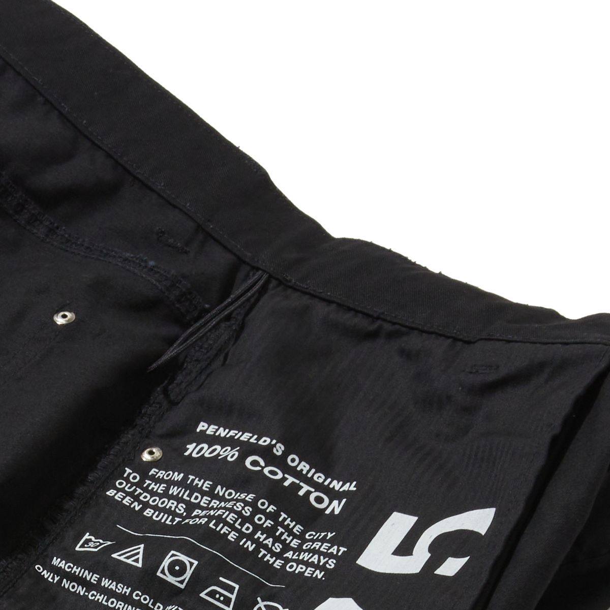 펜필드(PENFIELD) 페이디드 코튼 버뮤다 팬츠 블랙_FR2WP41U