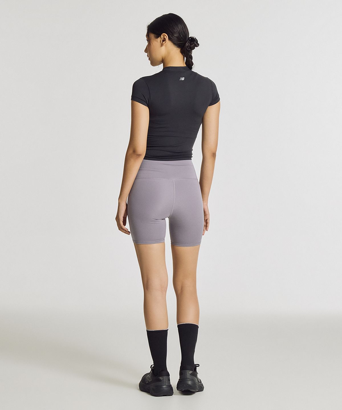 뉴발란스(NEW BALANCE) NBNEG3V812 / WOMEN 디파인 반팔티 (BLACK)