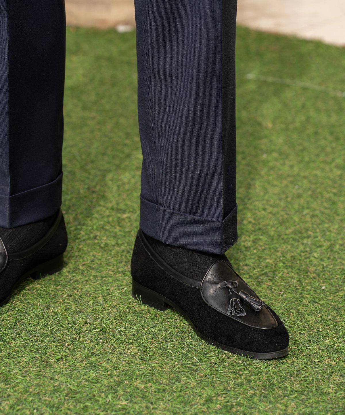 올클래식(ALLCLASSIC) ALC4402 벨지안 테슬 로퍼_black & black suede
